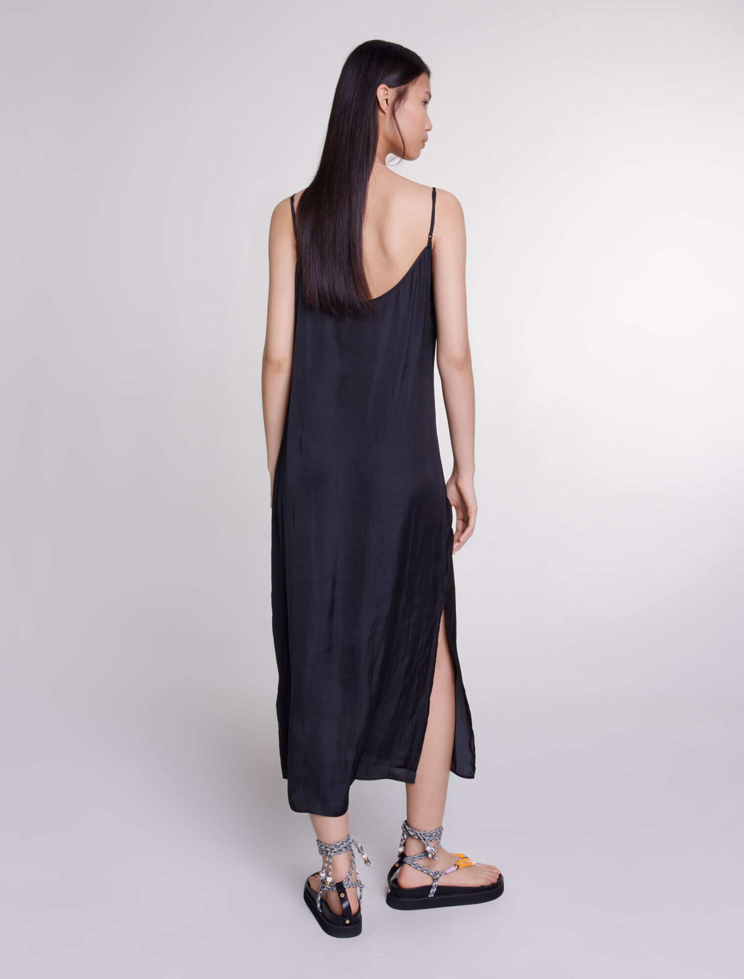 Robe longue en satin