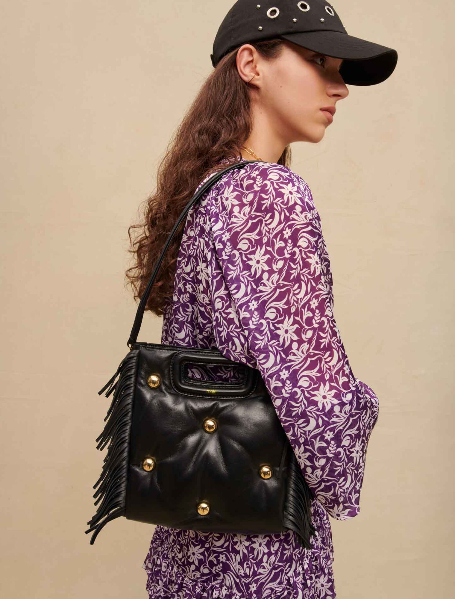 Sac M en cuir matelassé à studs