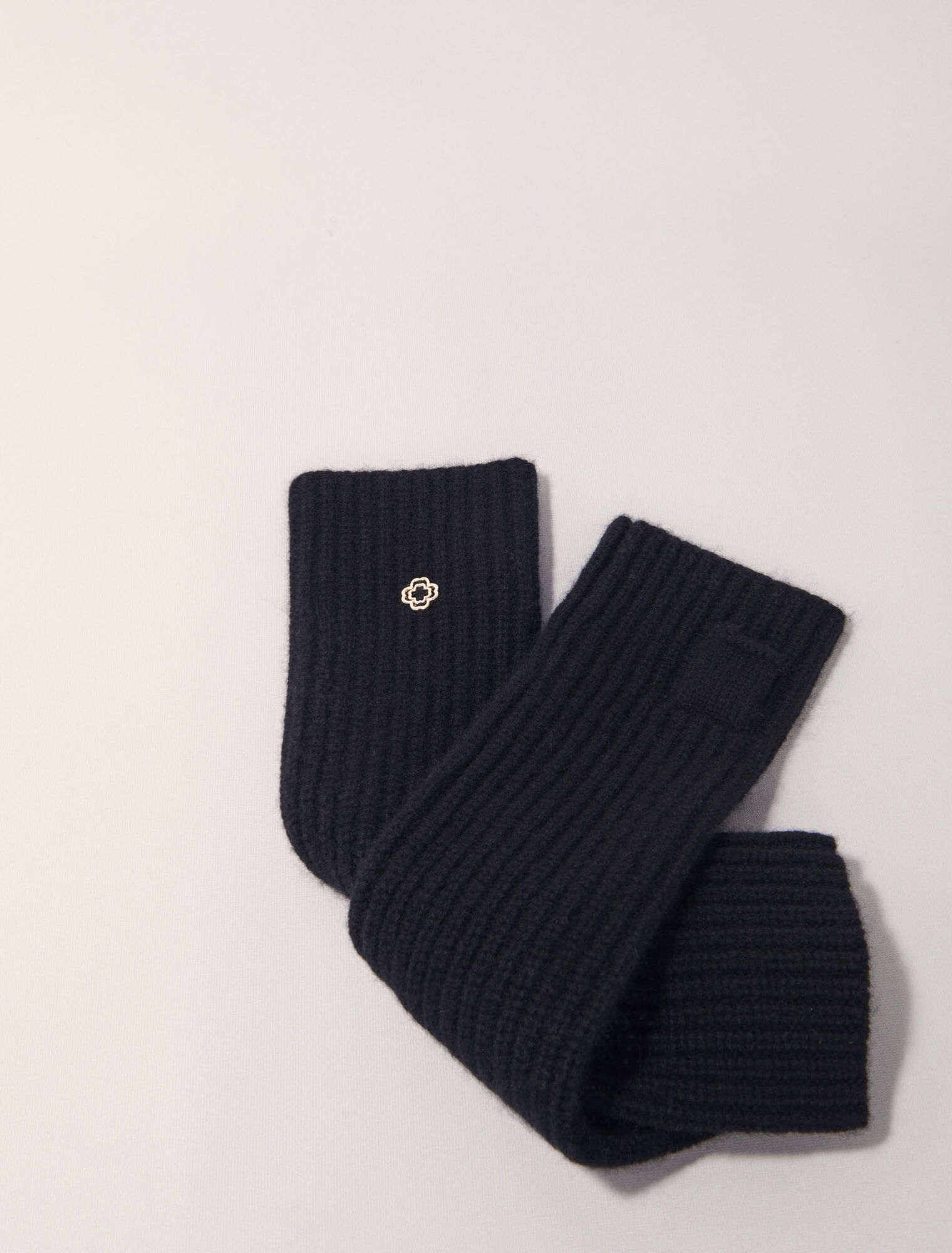 Wool and cashmere mittens
