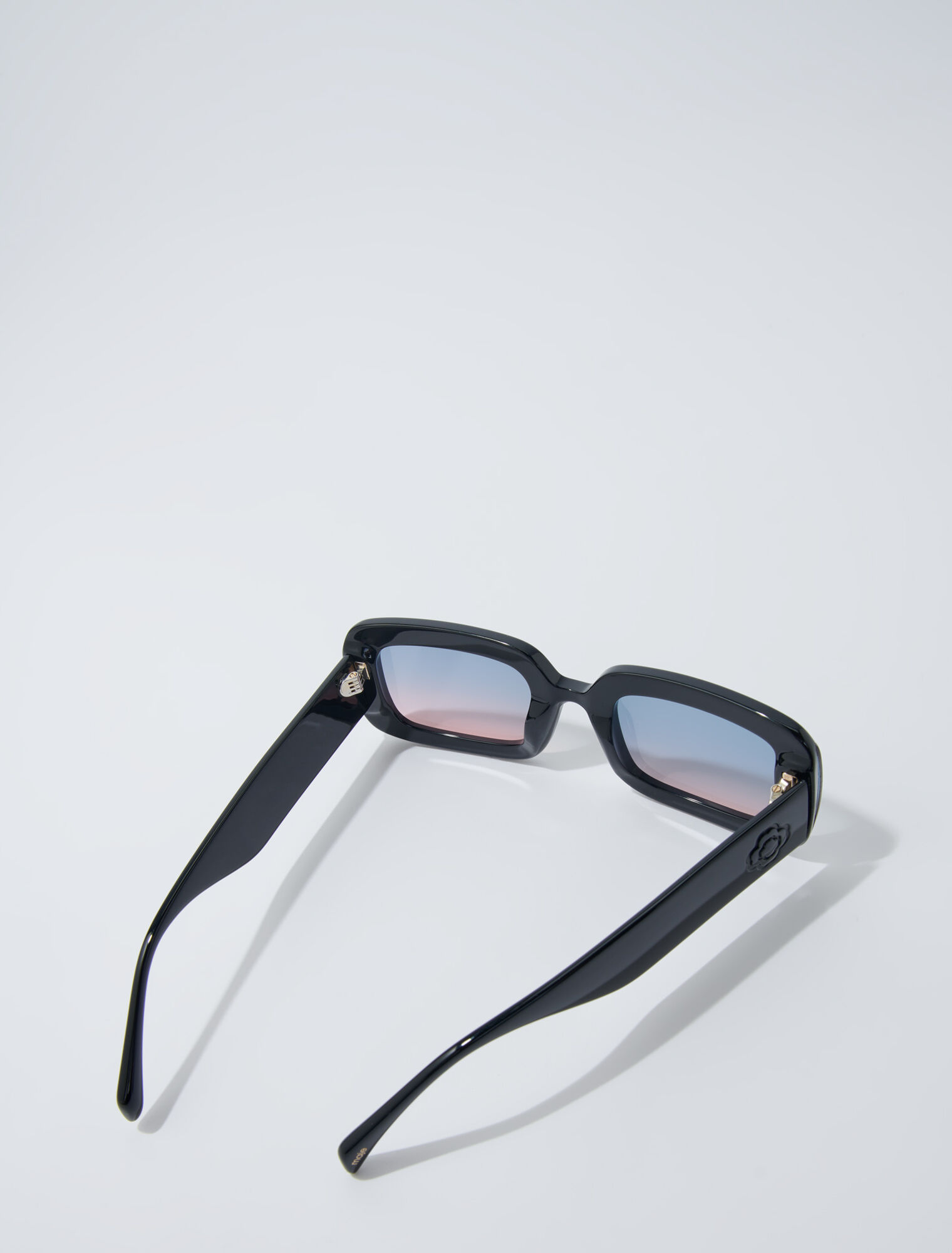 Acetate glasses with smoked lenses