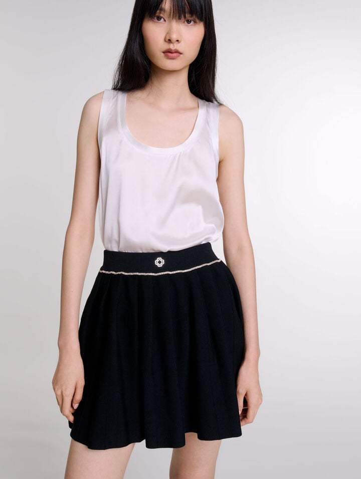 Jupe courte en maille plissée