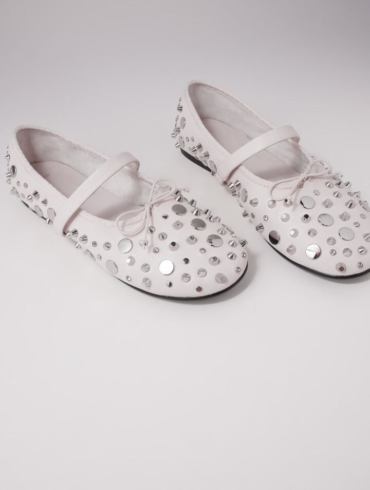 Ballerines à studs argentés