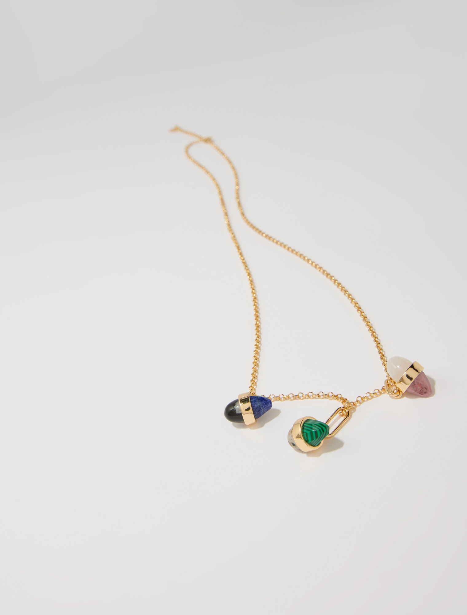 Collier chaîne à pendentifs