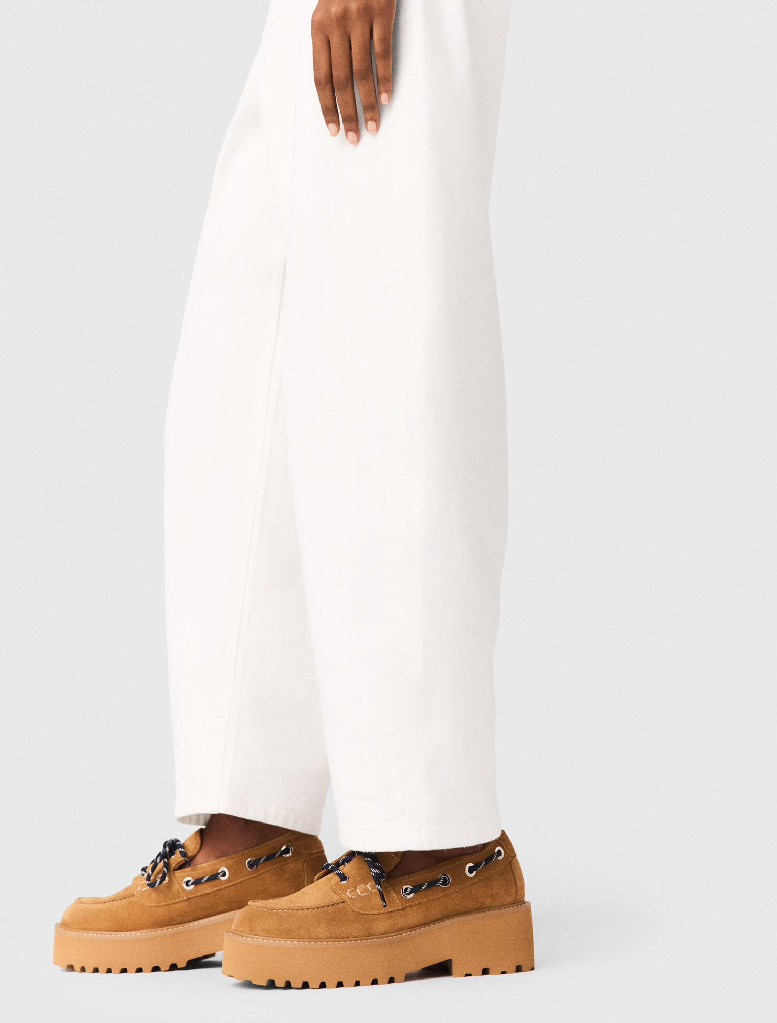 Mocassin bateau su&egrave;de &agrave; plateforme