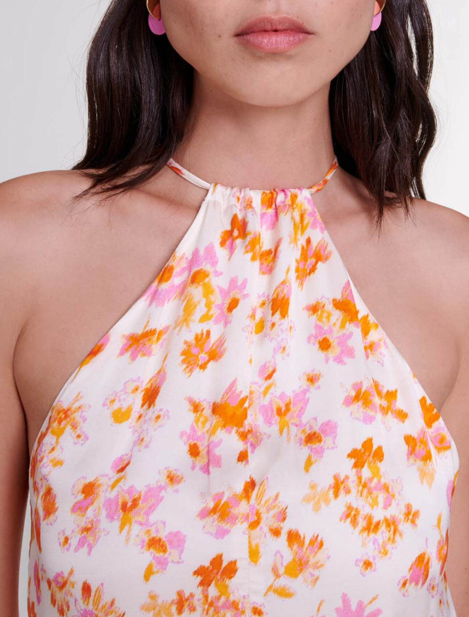 Robe longue fleurie et satin&eacute;e