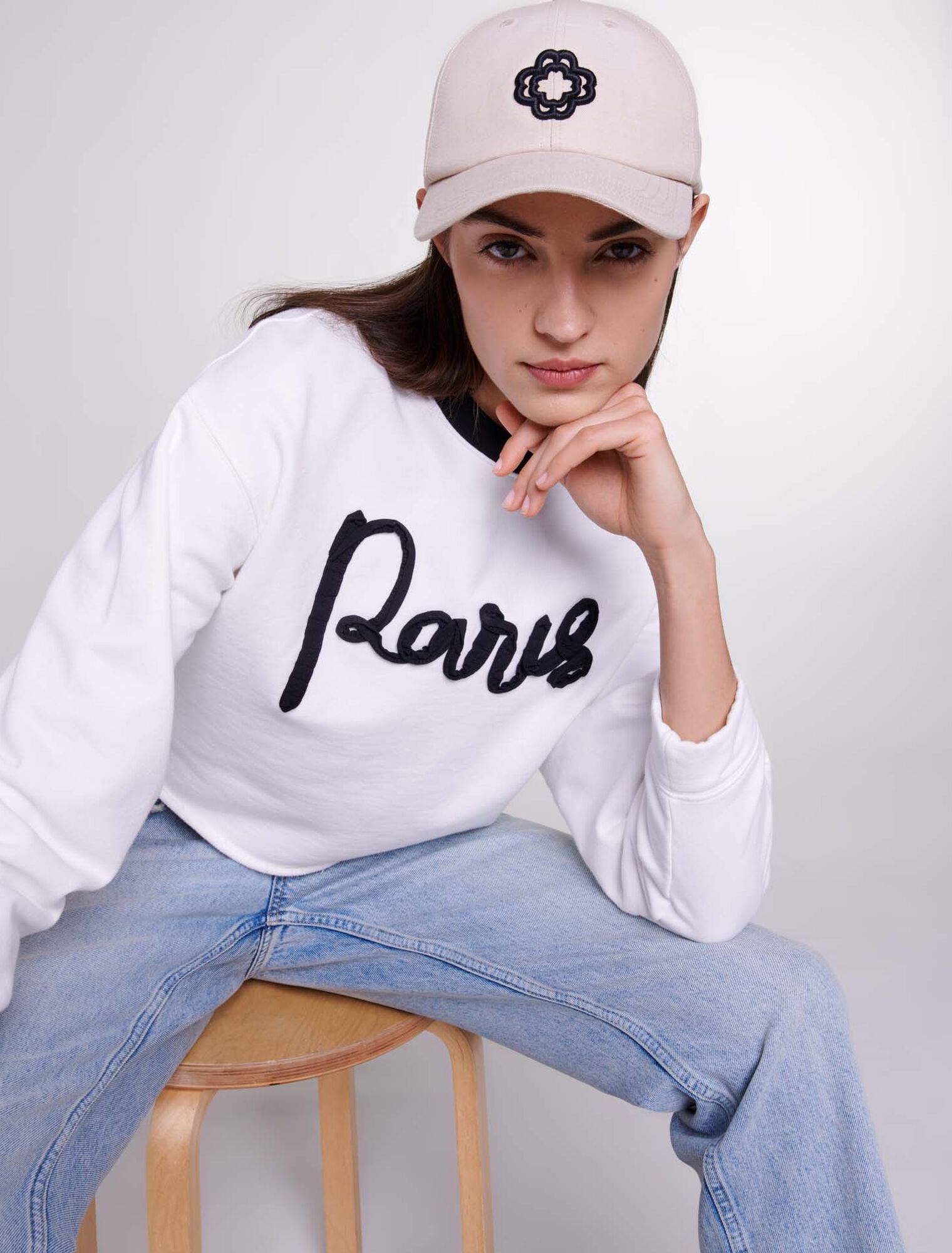 Sweatshirt court