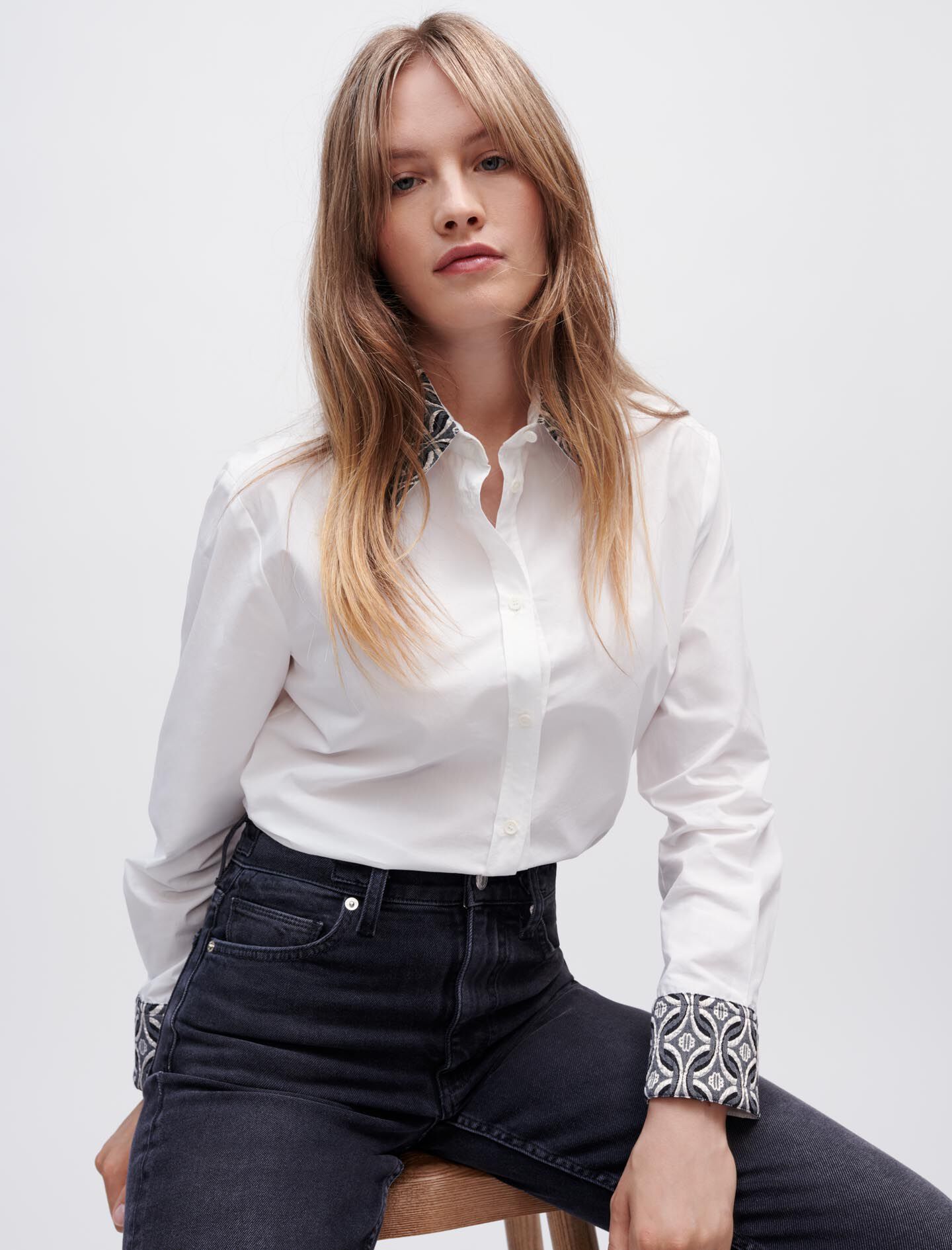 Chemise en popeline a col jacquard