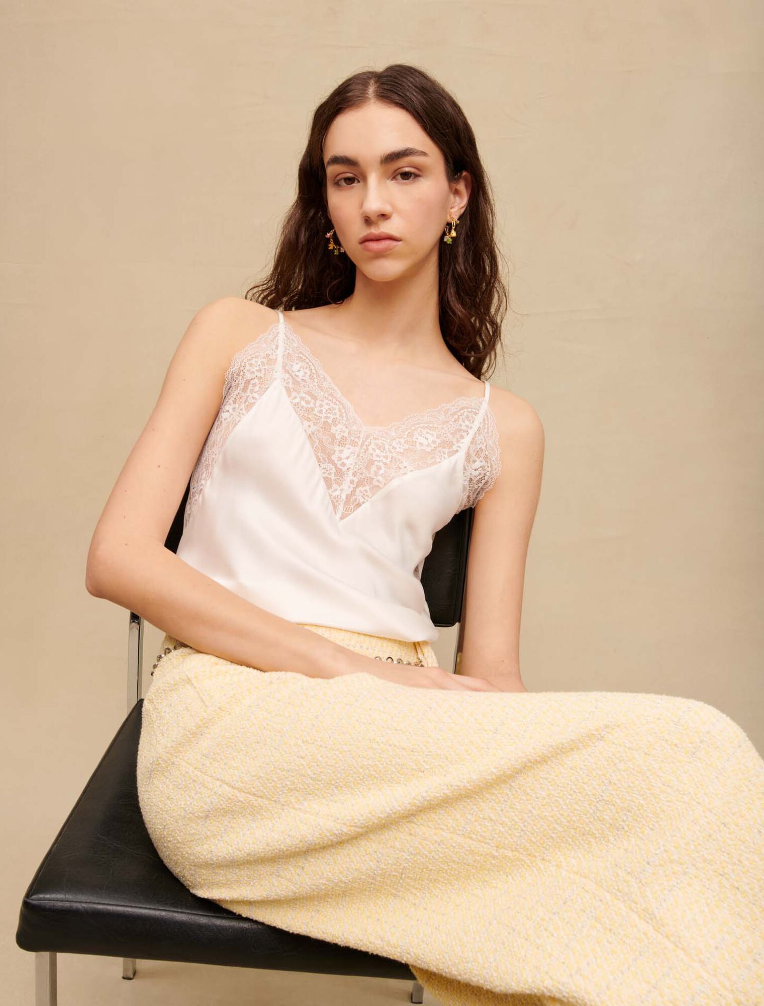 Top en satin de soie et dentelles