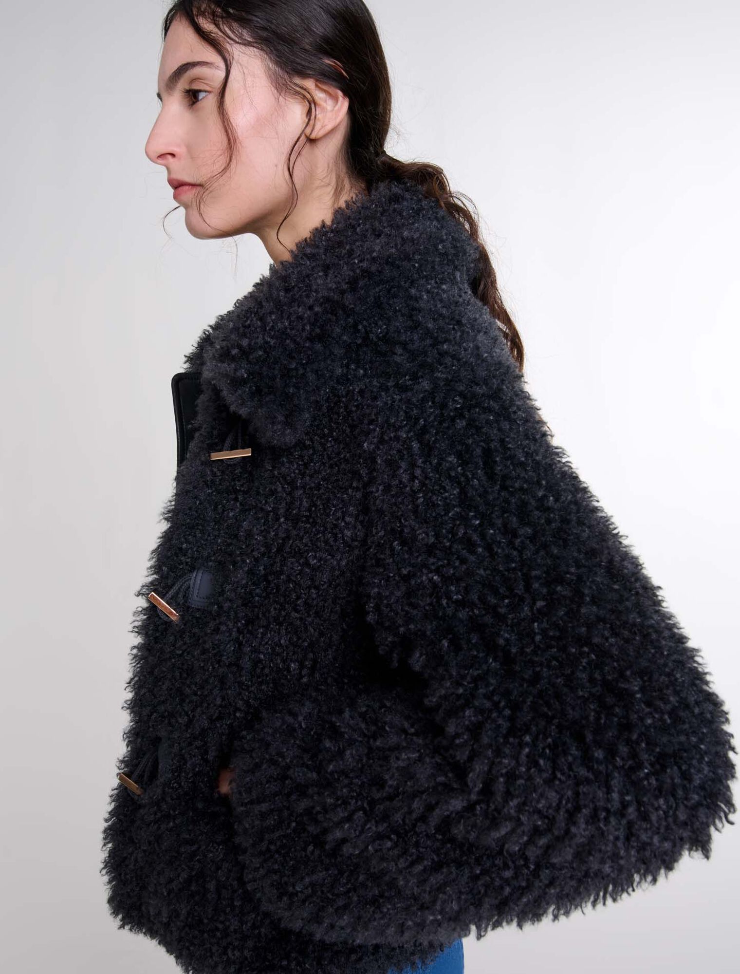 Manteau court en bouclette