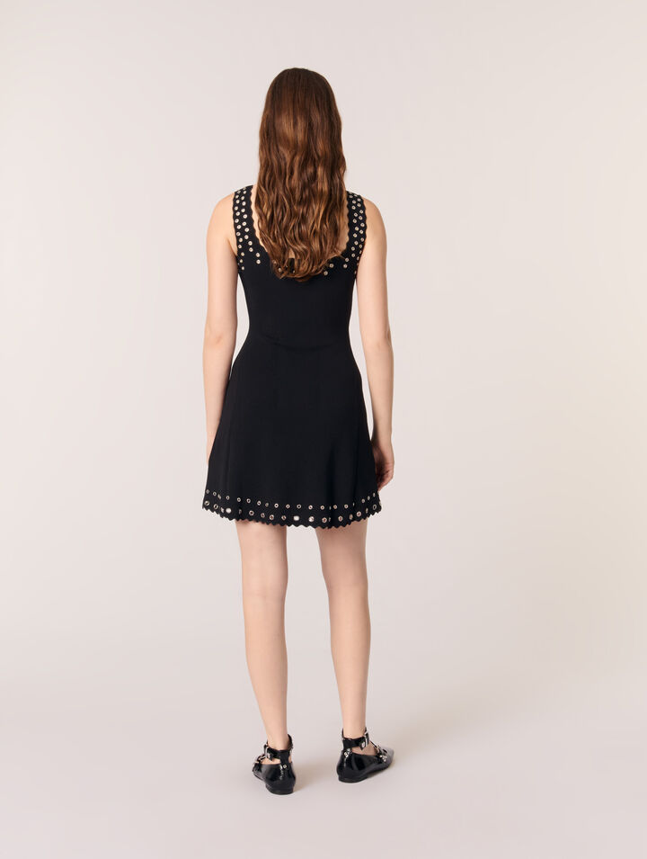 Robe courte en maille à œillets