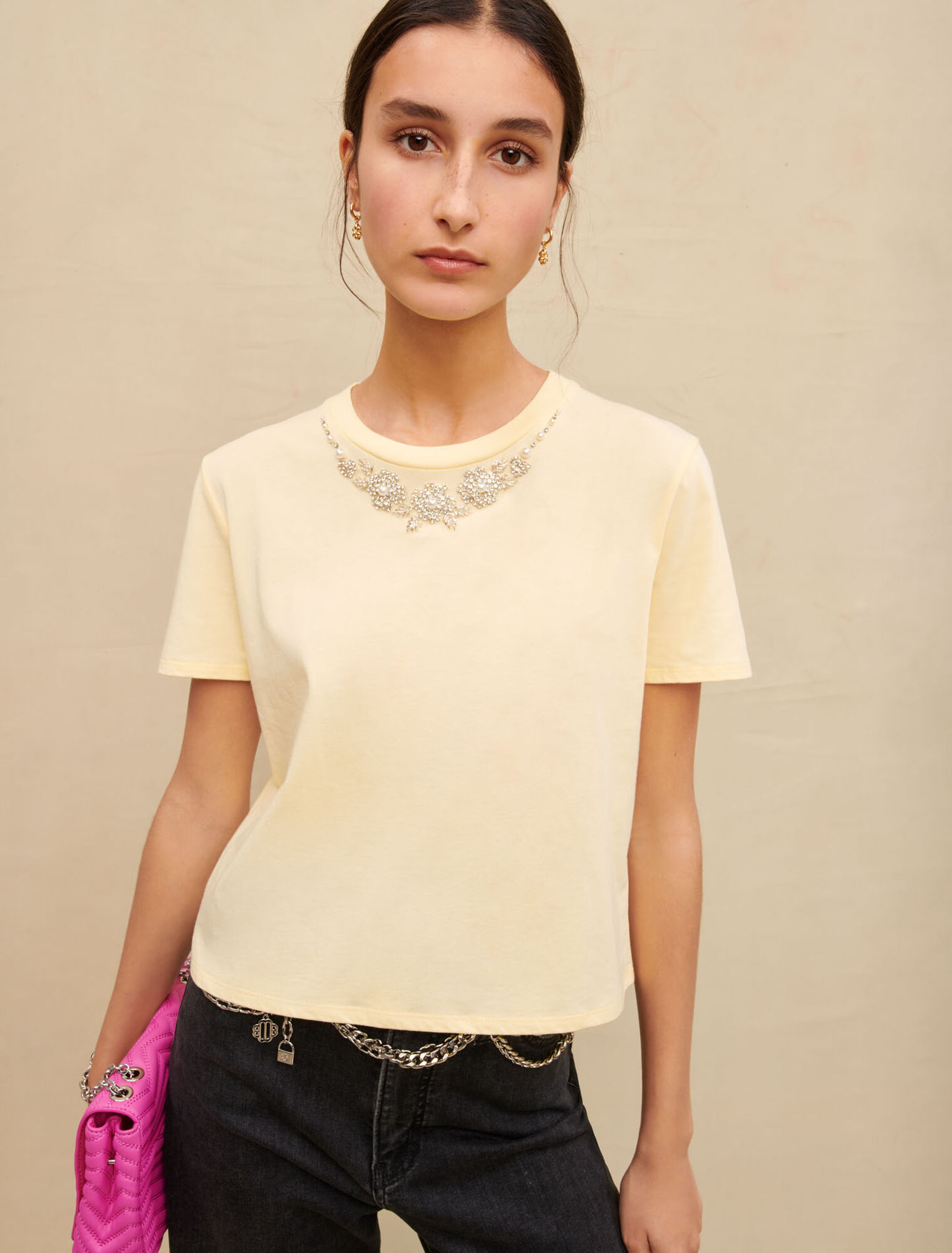 Cotton T-shirt with jewel collar