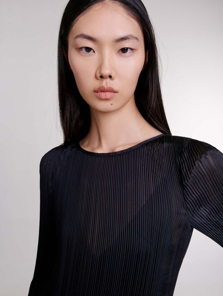 Robe courte plissée
