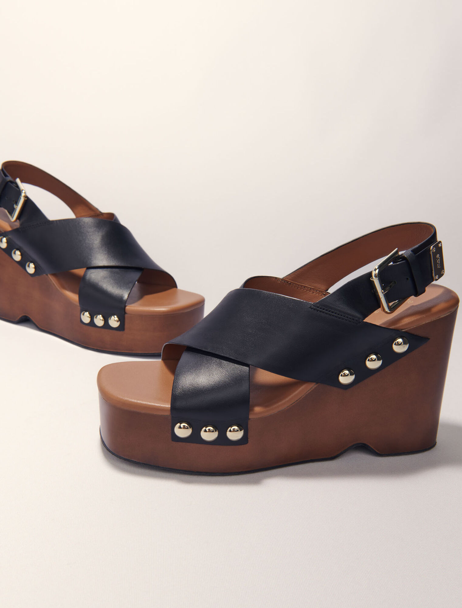 Sandales compensées en cuir