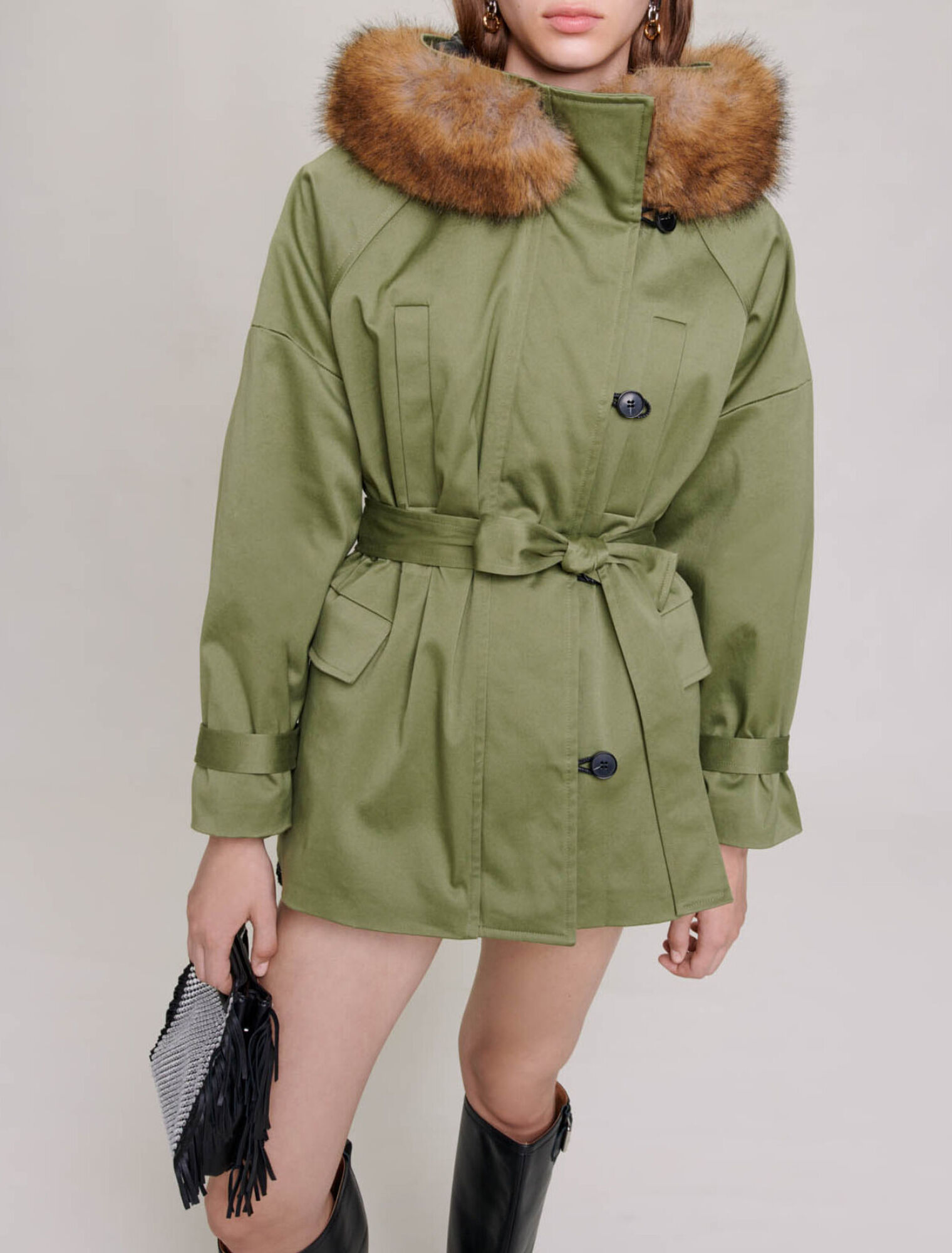Parka courte à capuche