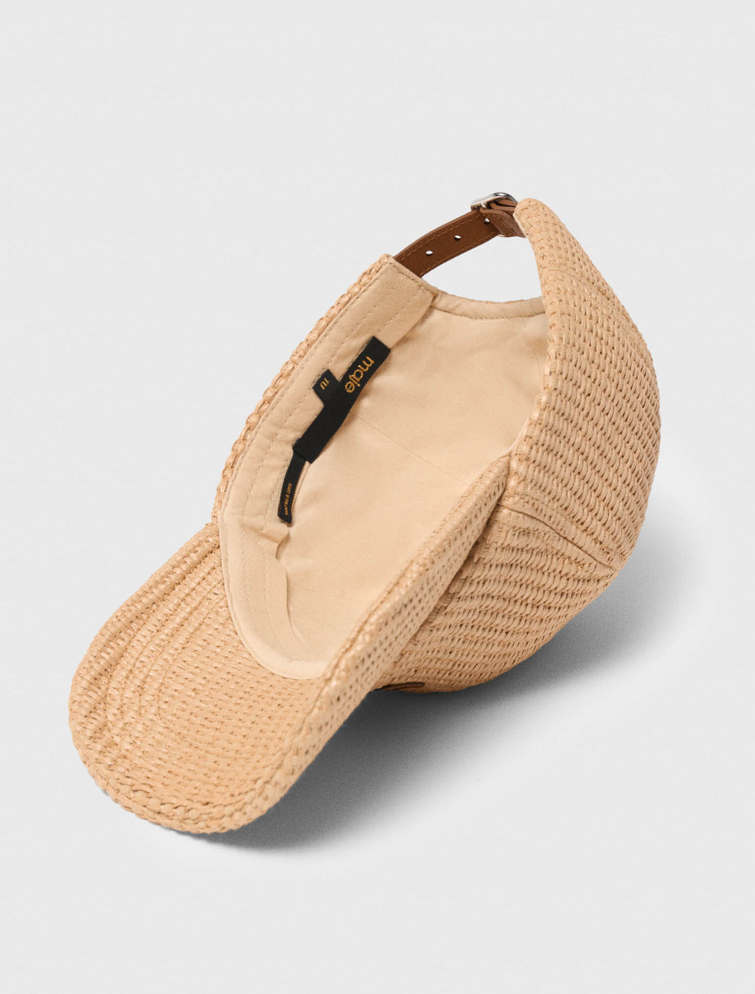 Casquette effet matiere naturelle