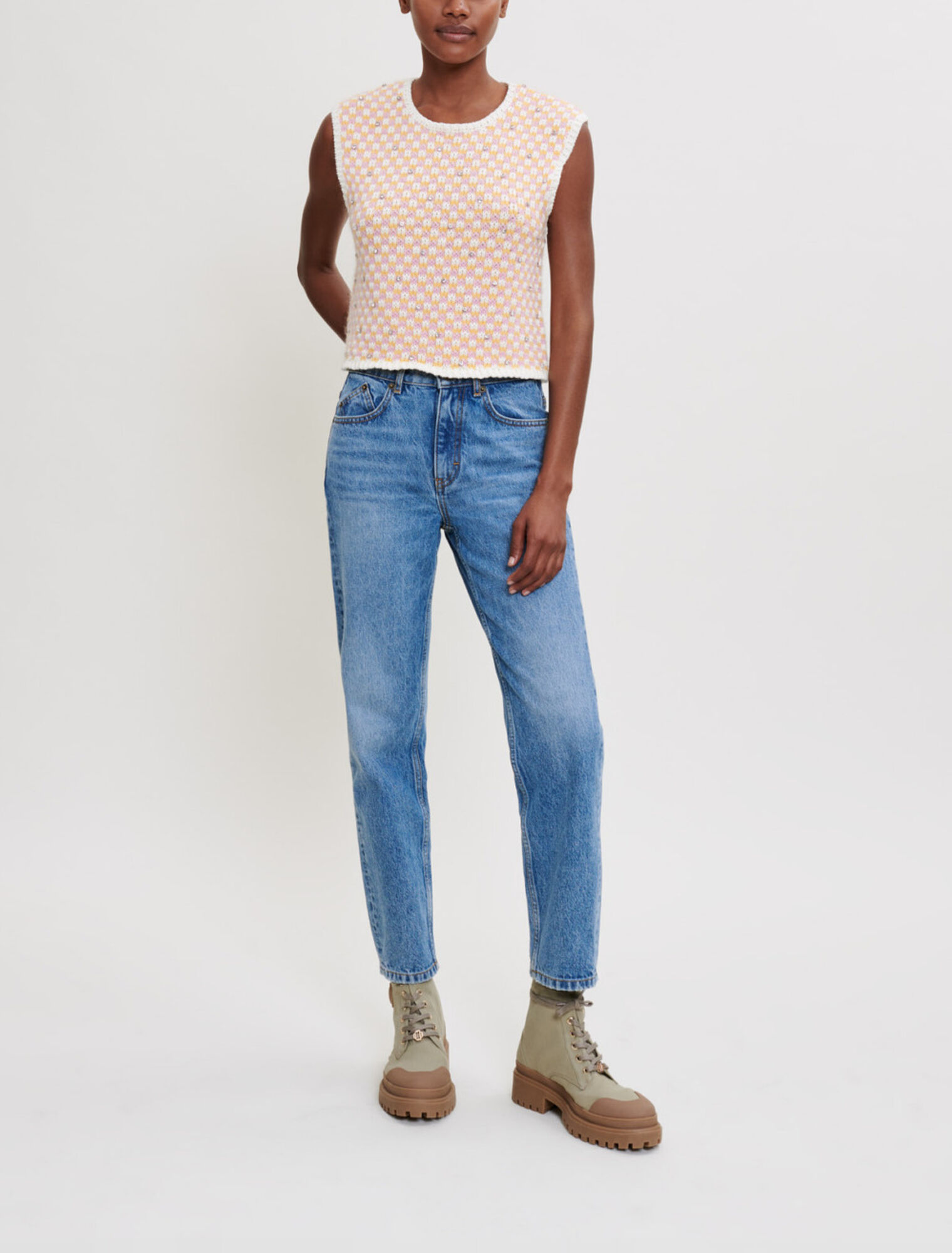Pull en maille fantaisie et strass