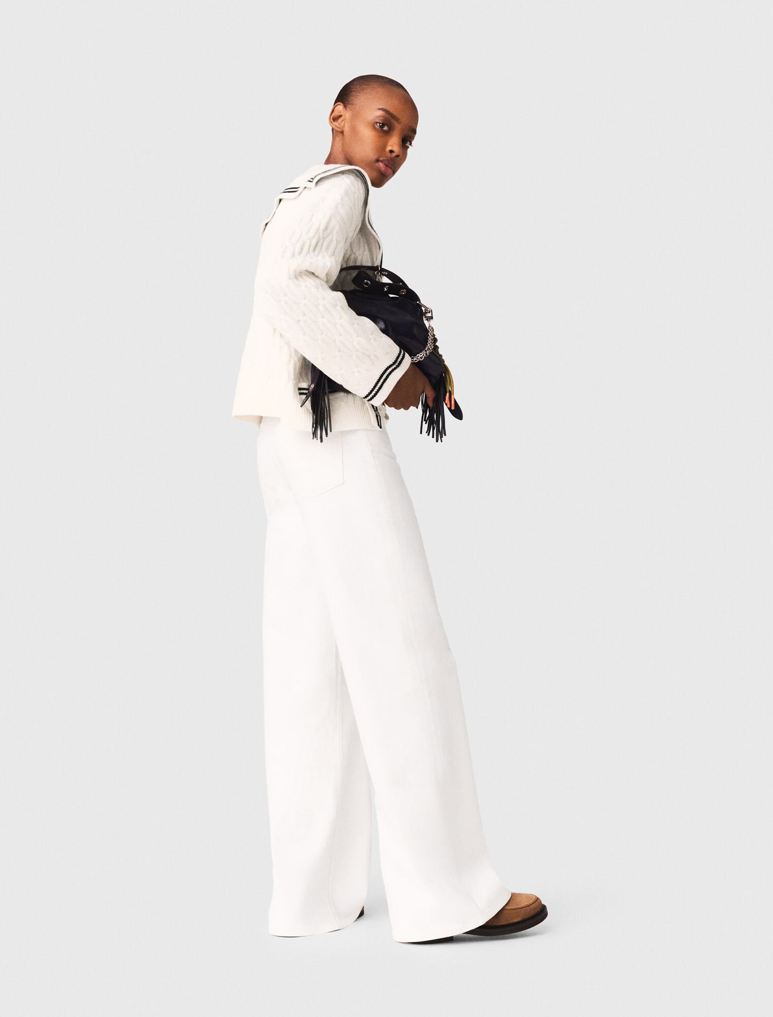 Cardigan torsad&eacute; avec col bateau