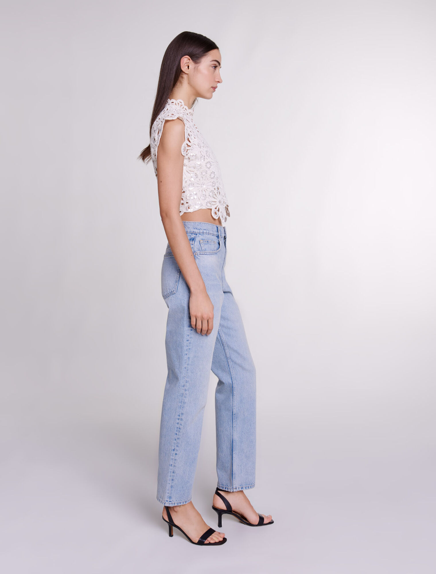 Top en crochet et sequins