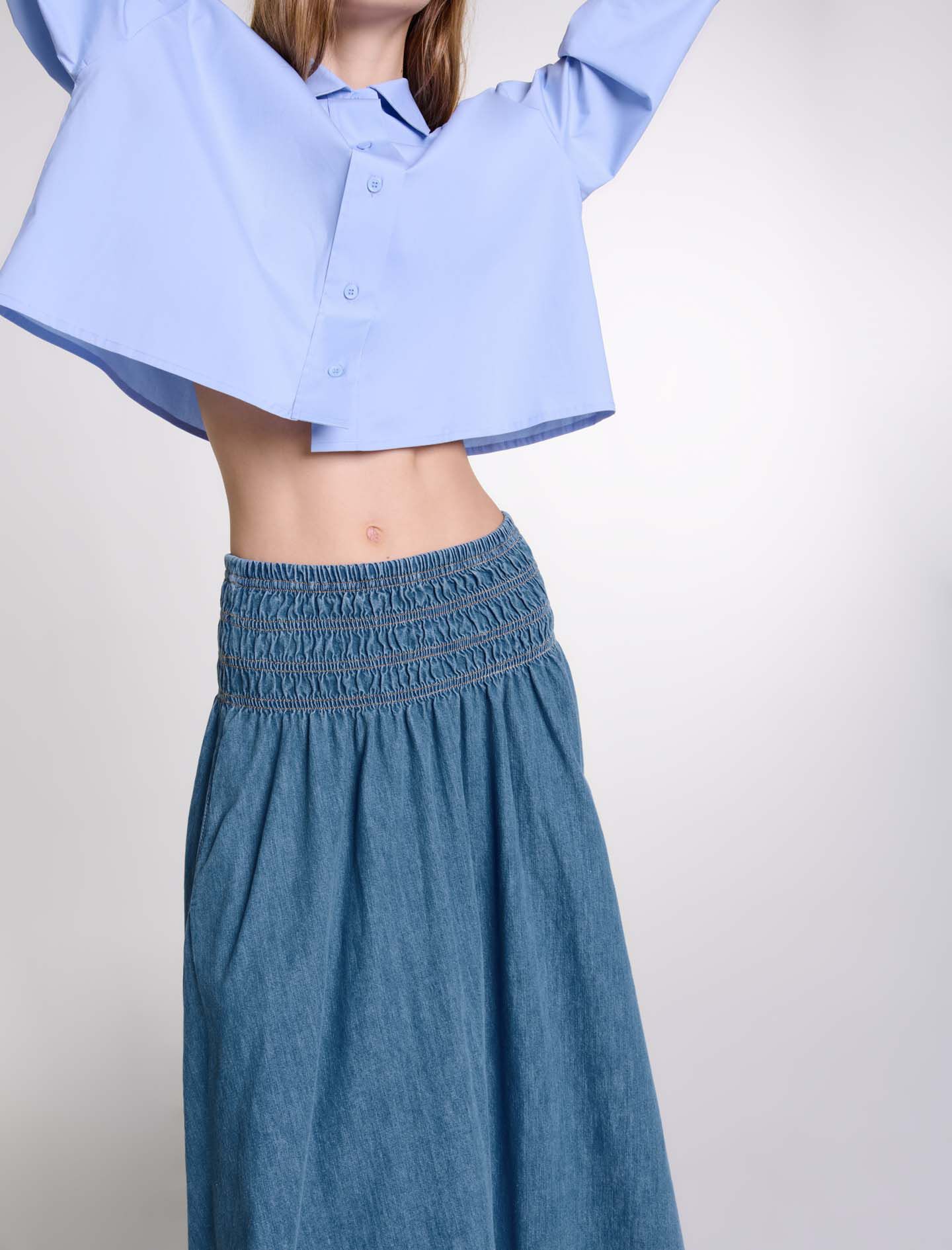 【PONDER.ER】POUR Smocked Denim Skirt RAVEL