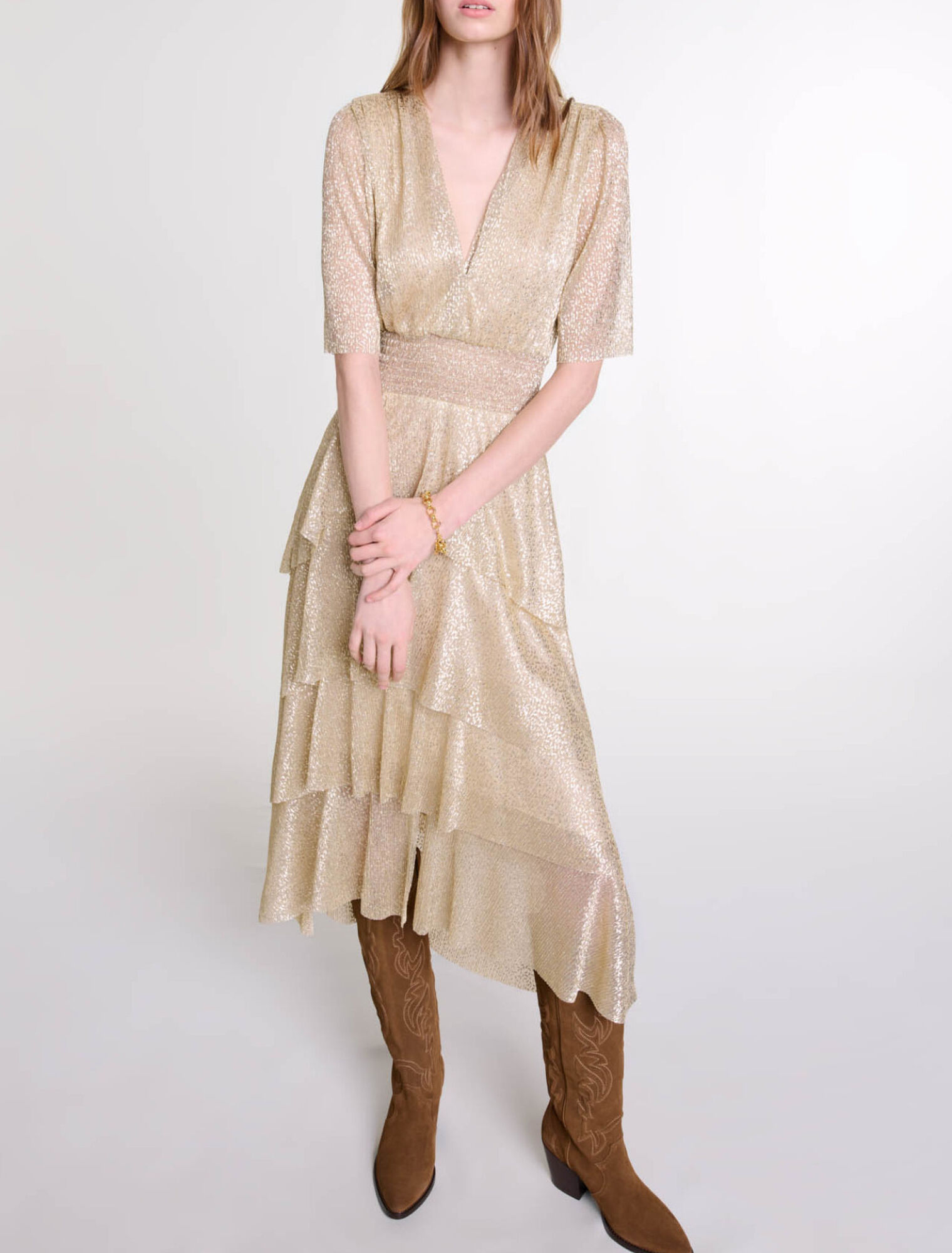 Shimmer dress with ruffles