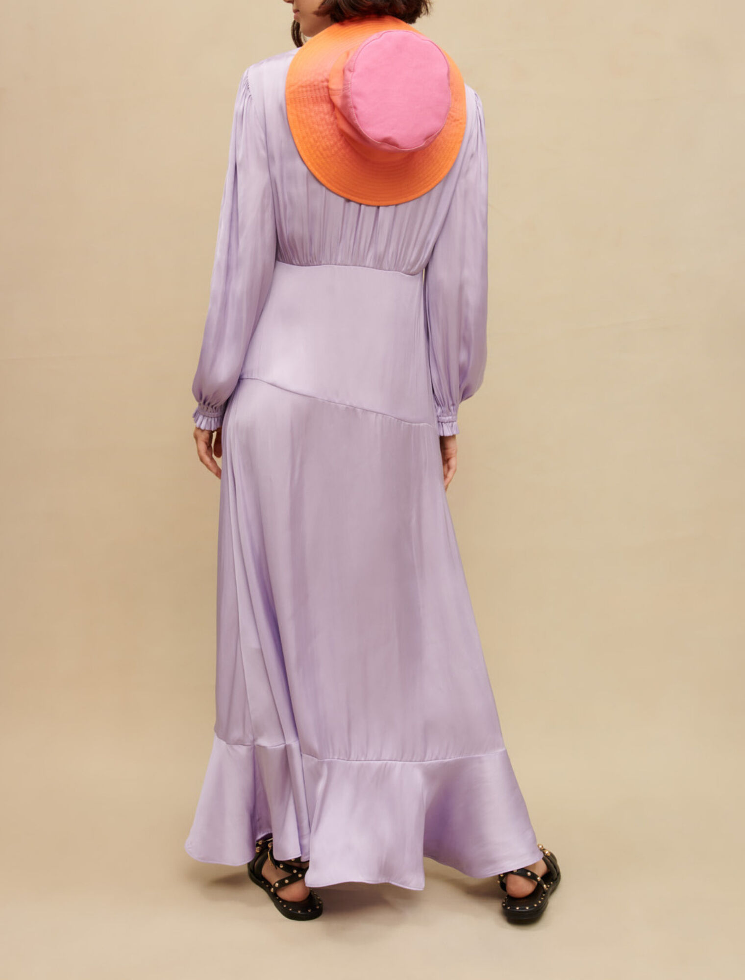 Long fluid satiny dress