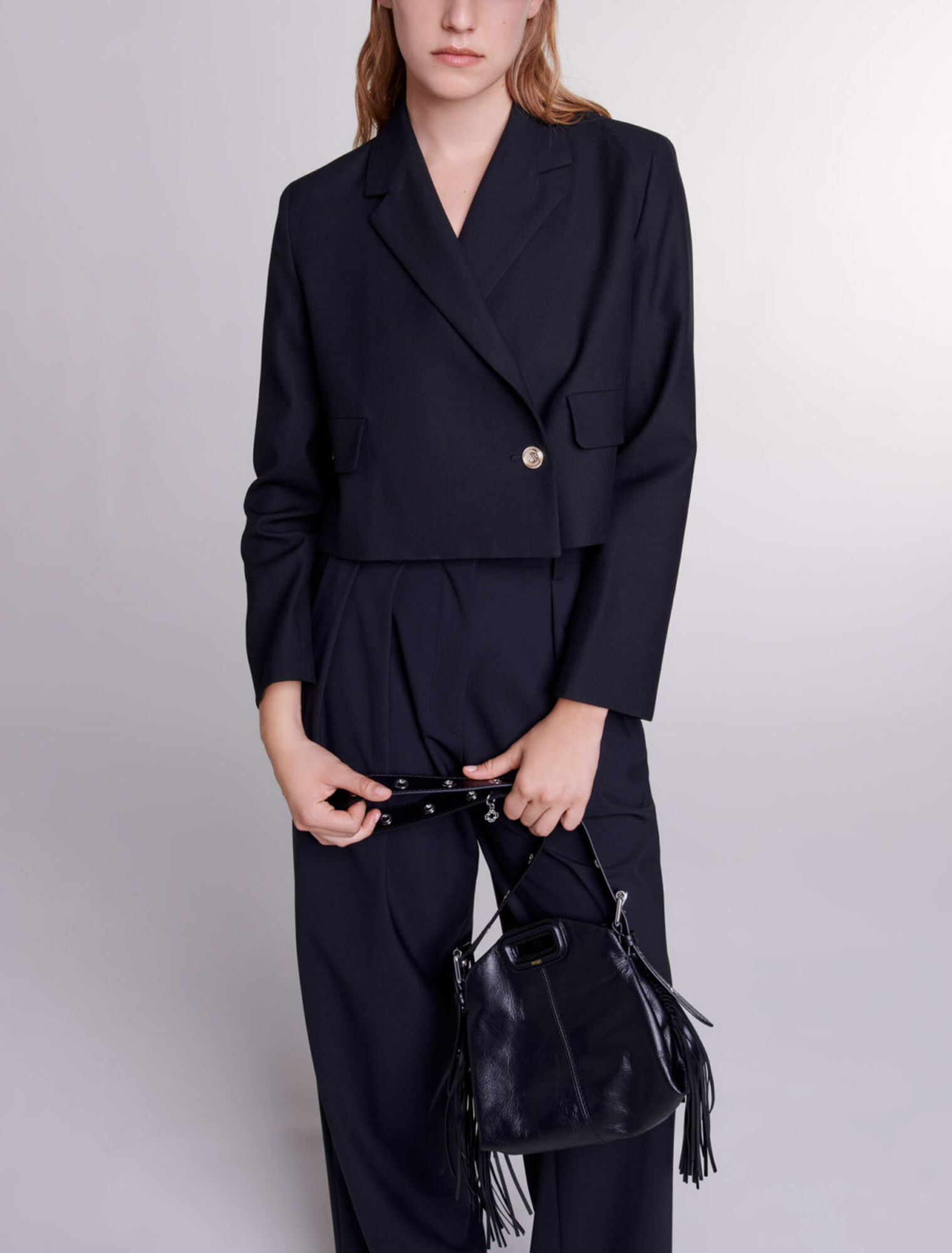Short straight-fit jacket