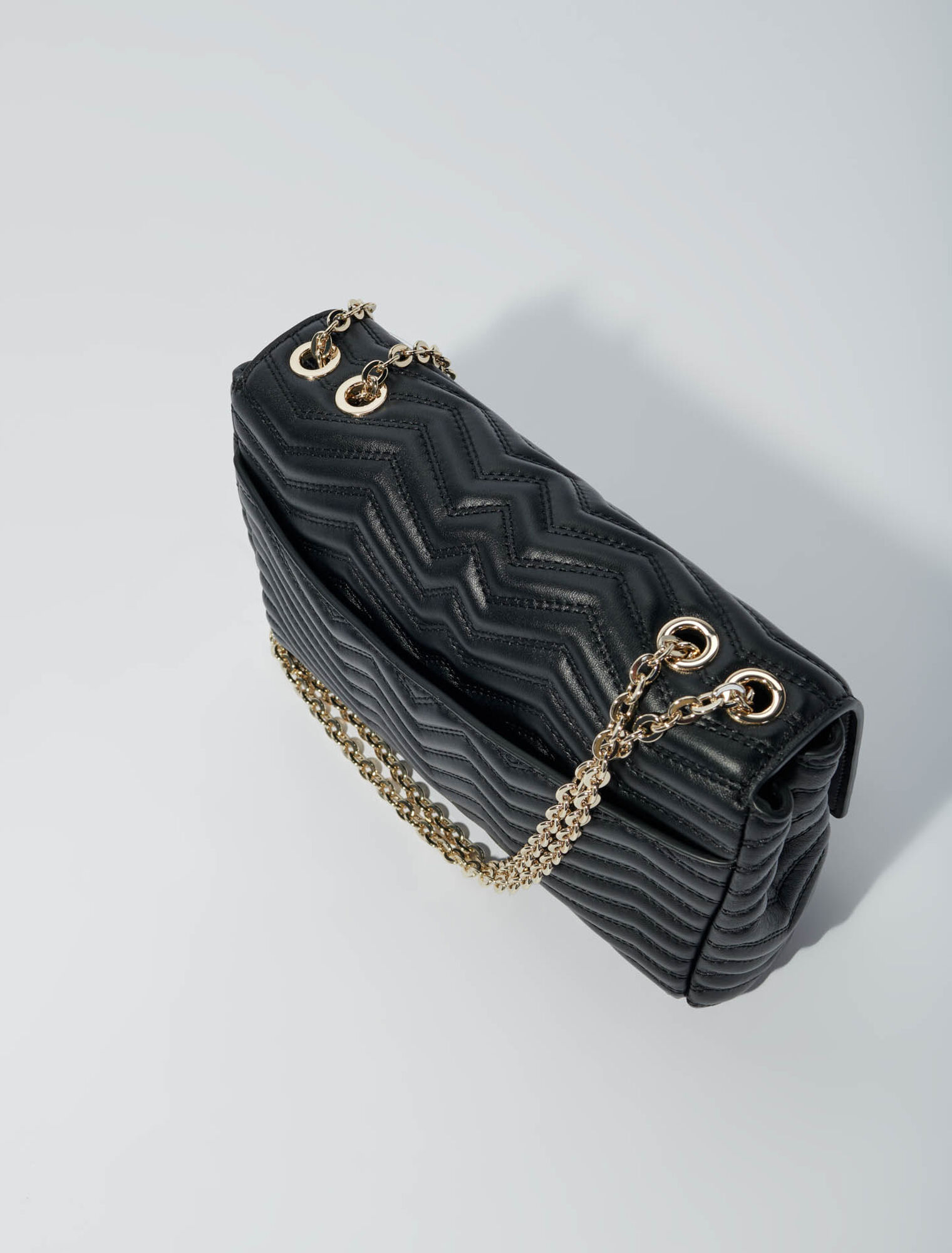Leather bag with chain strap