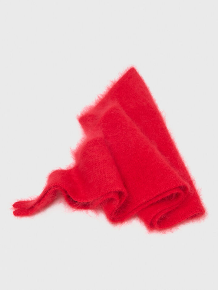 Wool triangle scarf