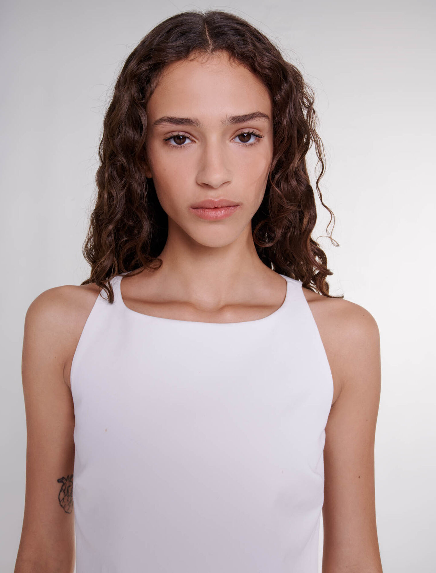 Robe dos nu