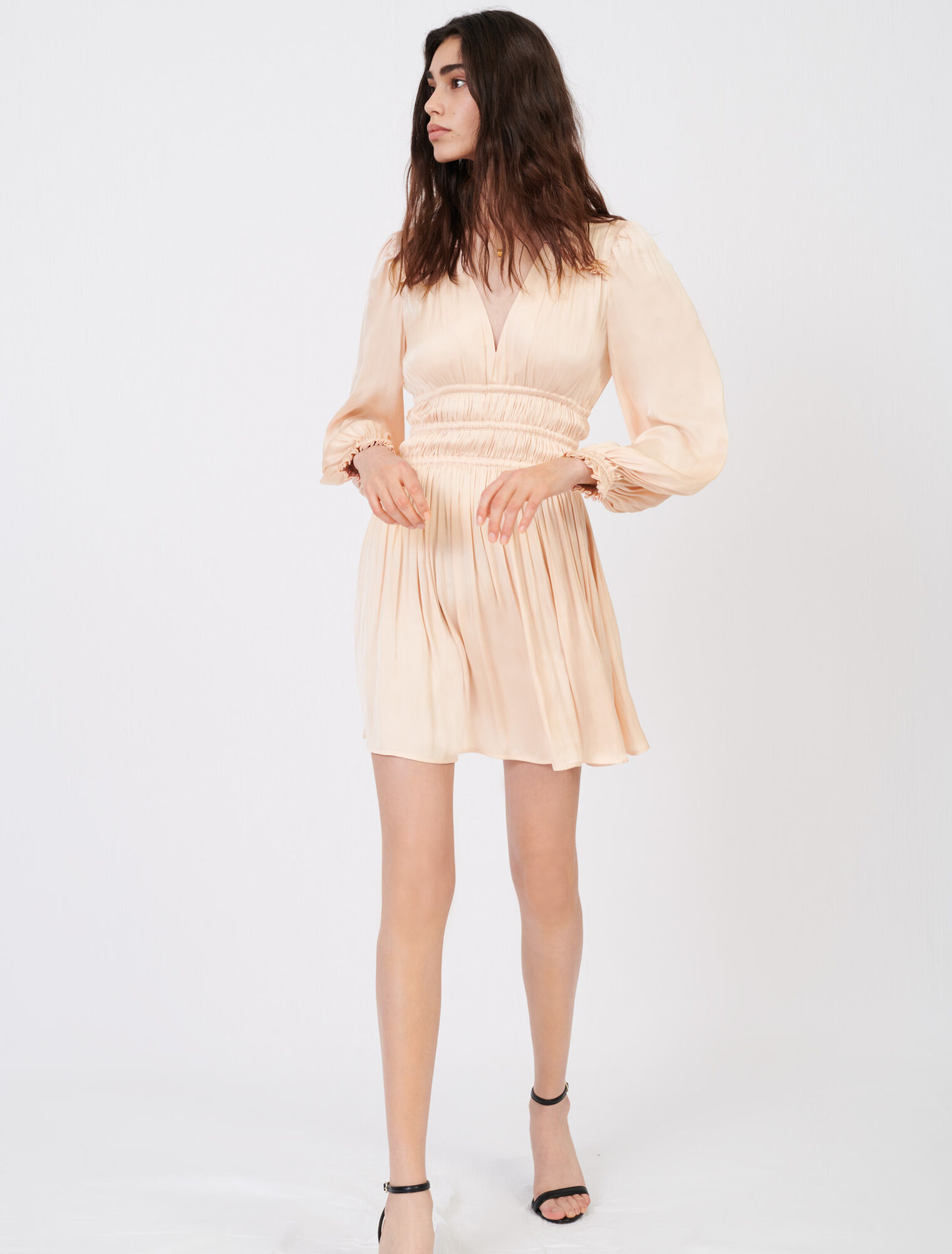 Short satin dress with ruffles 