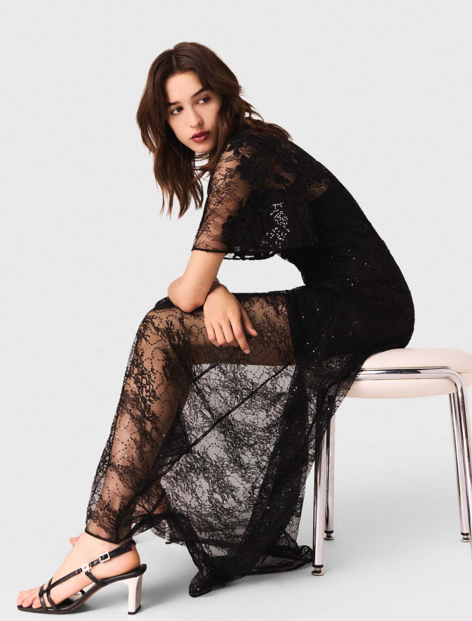 Robe longue en dentelle Robe longue en dentelle