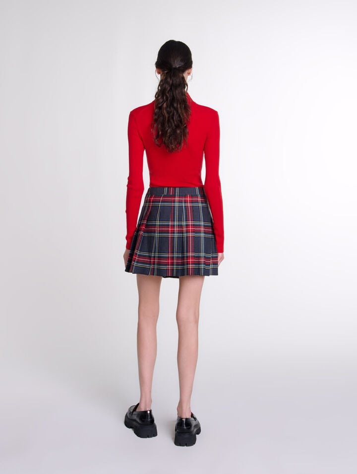 Short tartan print skirt