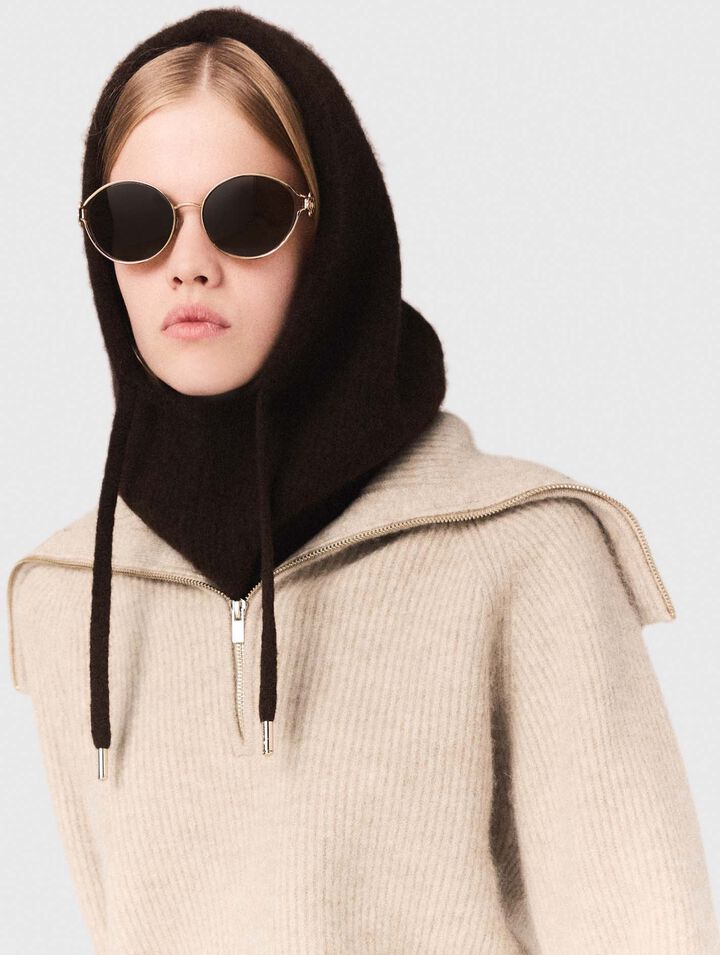 Pull strassé avec col demi-zip