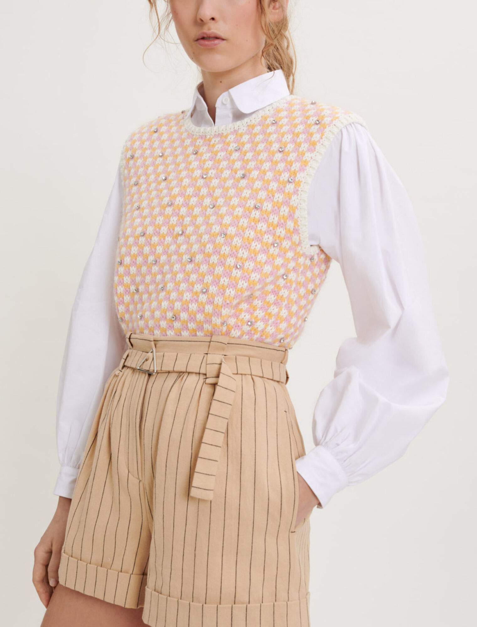 Short à rayures ceinturé