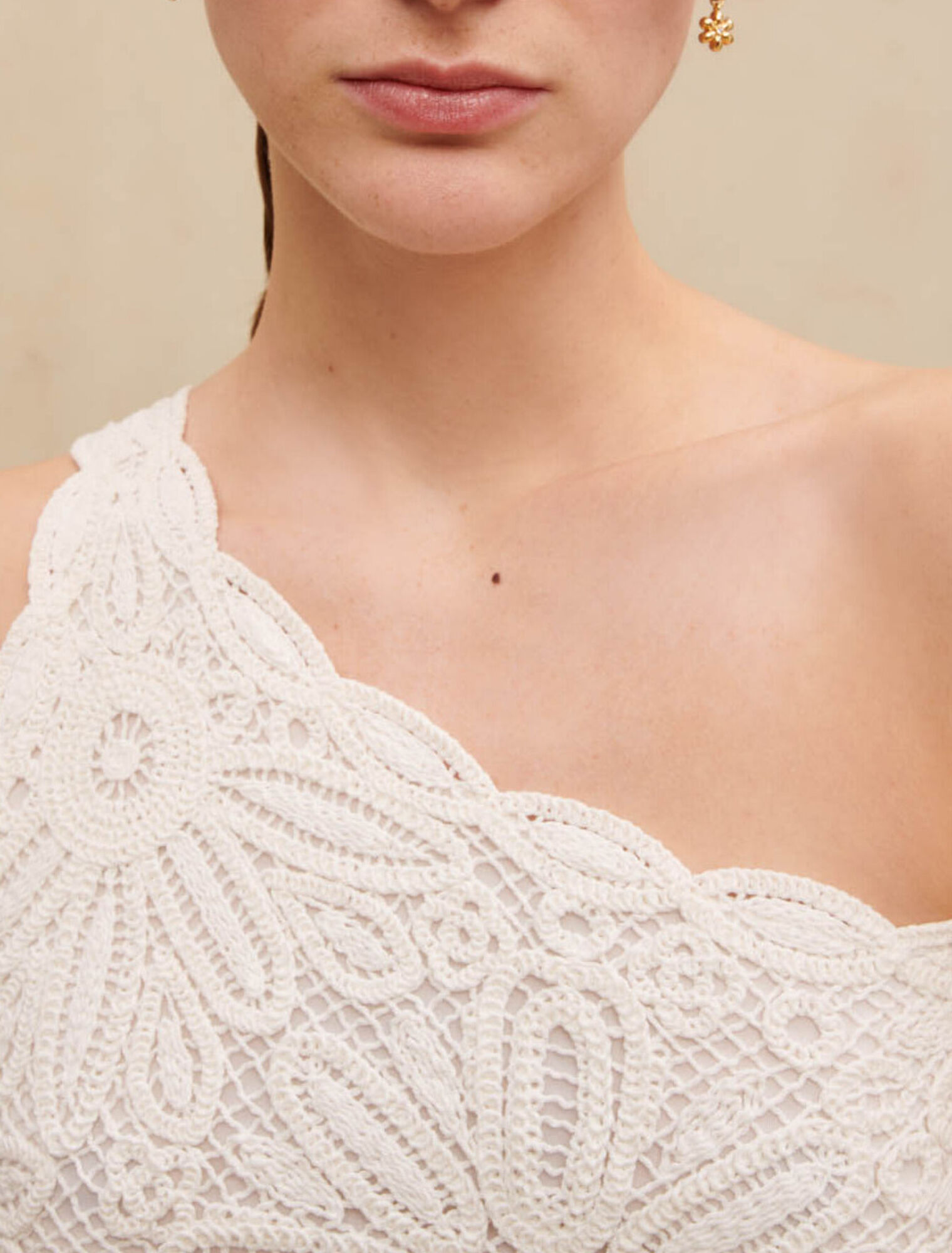 Haut en maille asymétrique