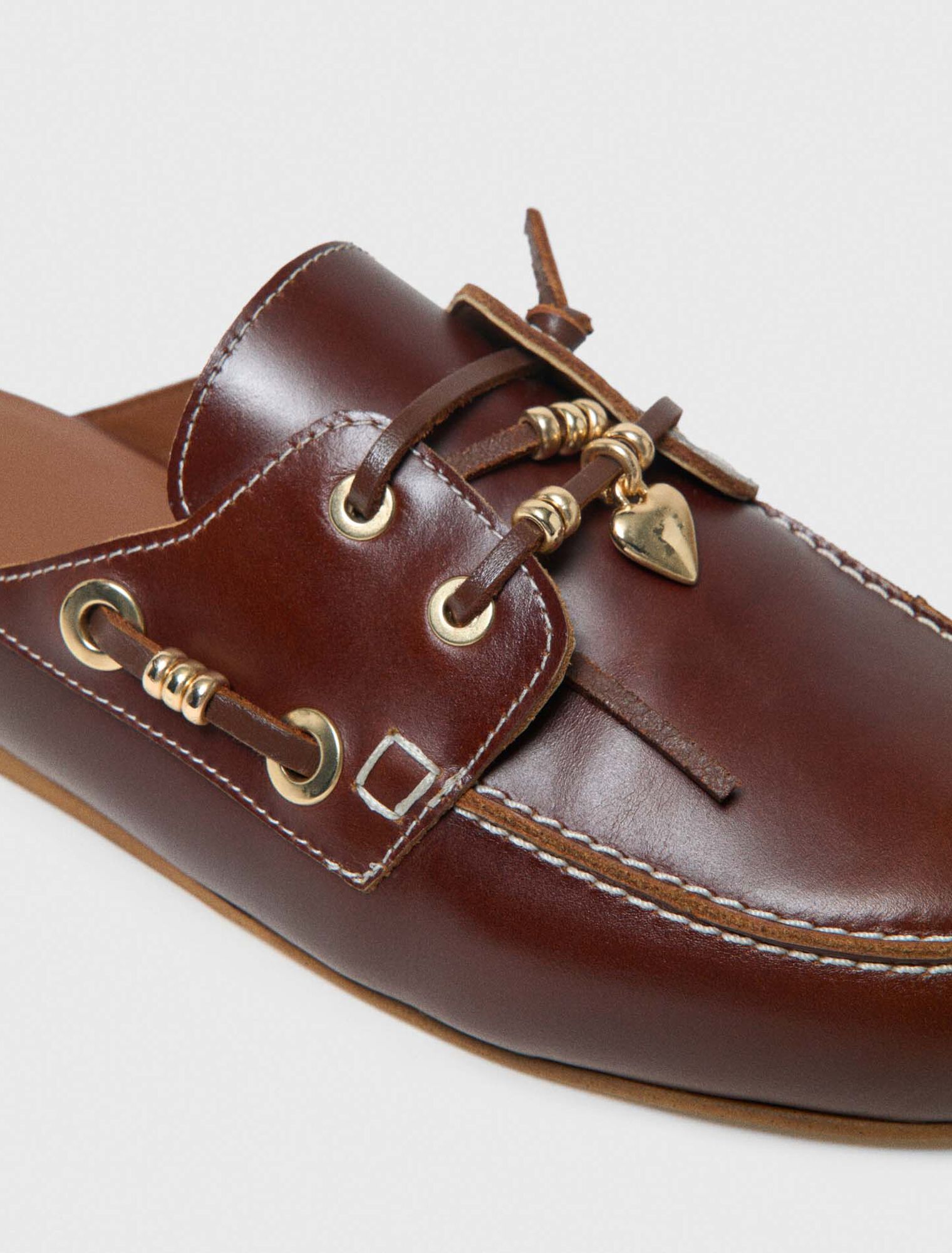 Mules bateau en cuir