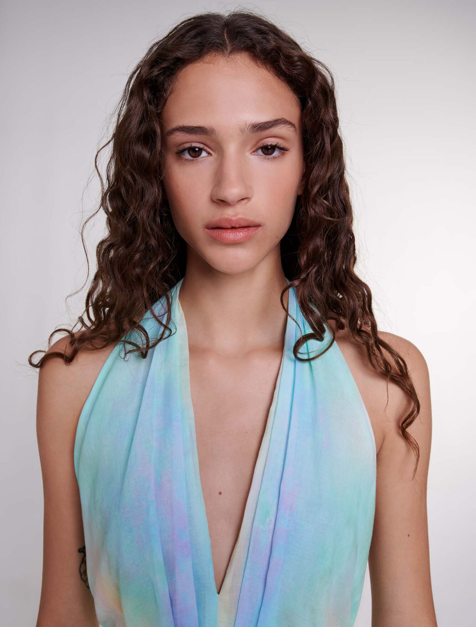 Robe tie and dye dos nu