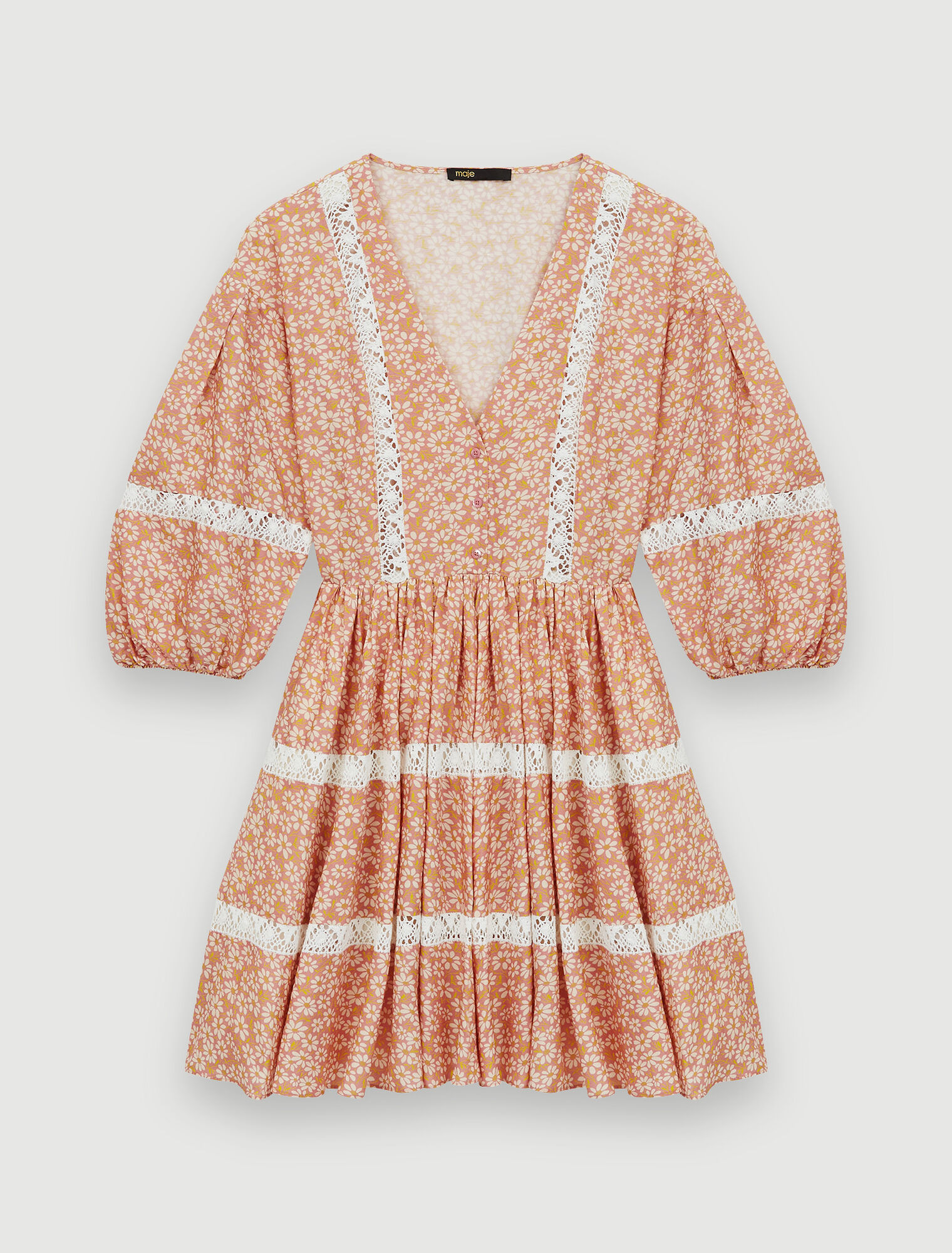Robe imprimée à galons de dentelles
