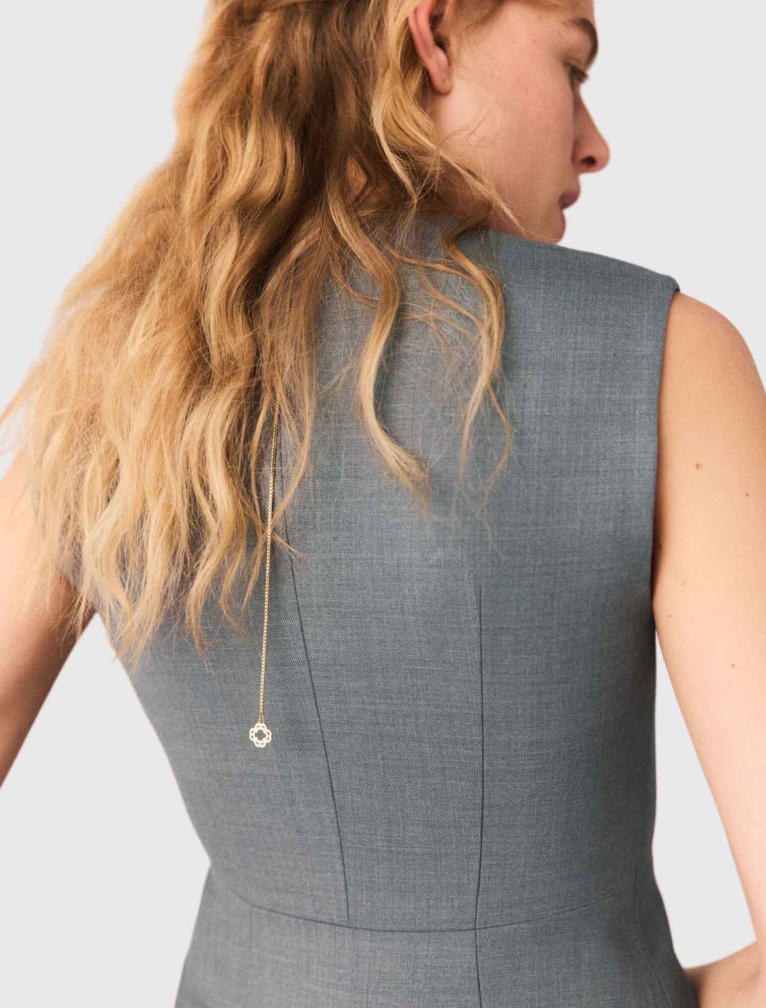 Jewel-button tailored jacket