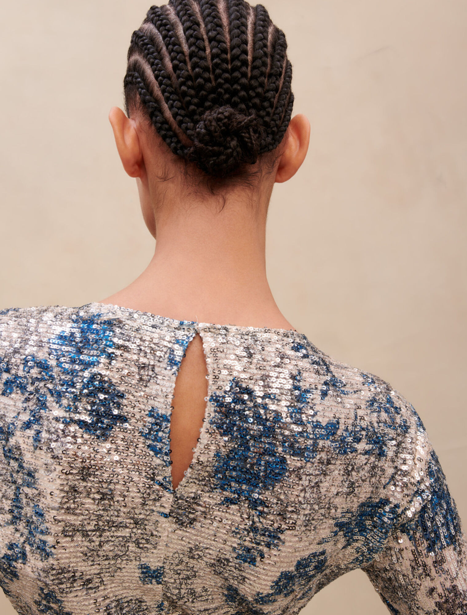 Robe drapée à paillettes