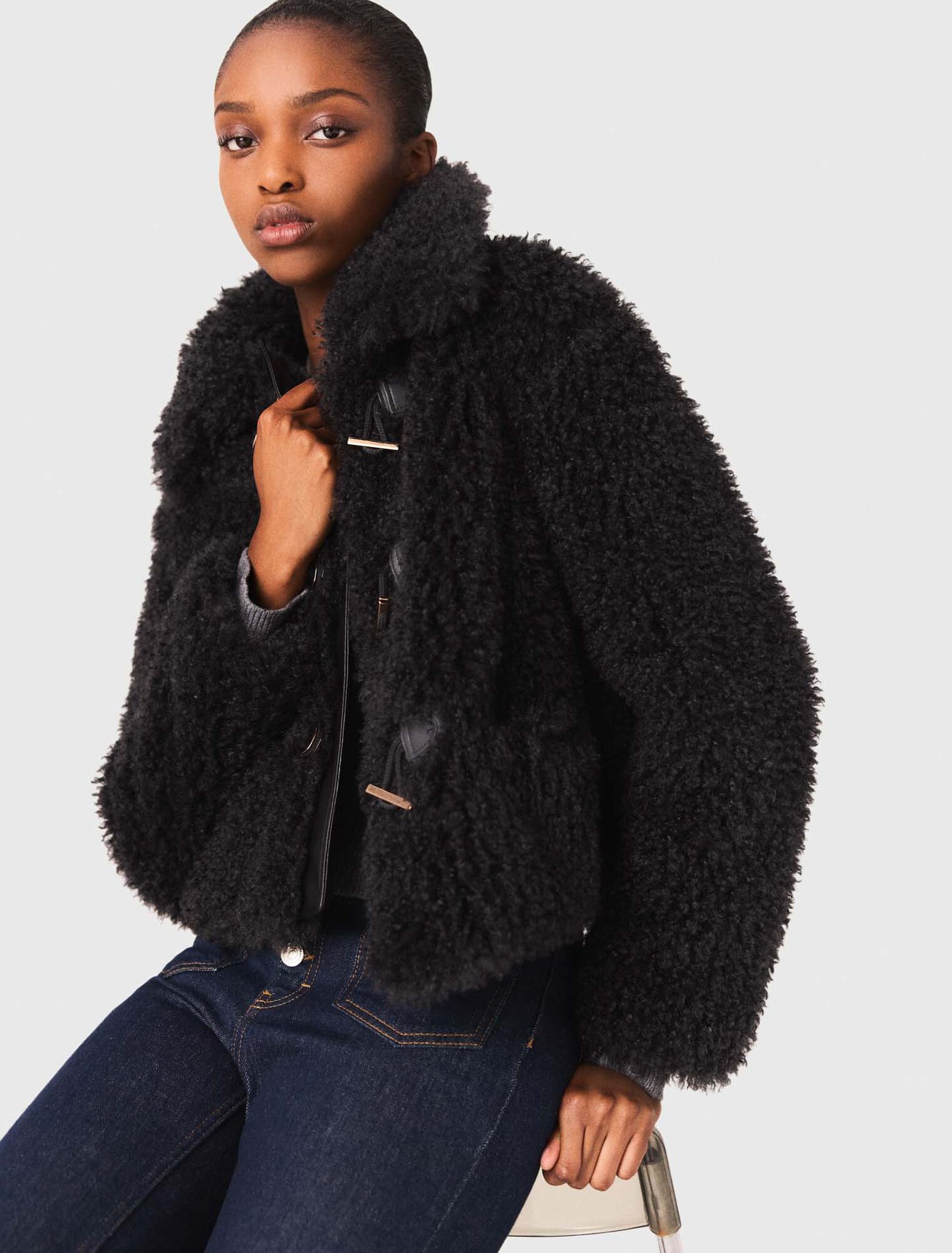 Manteau court en bouclette
