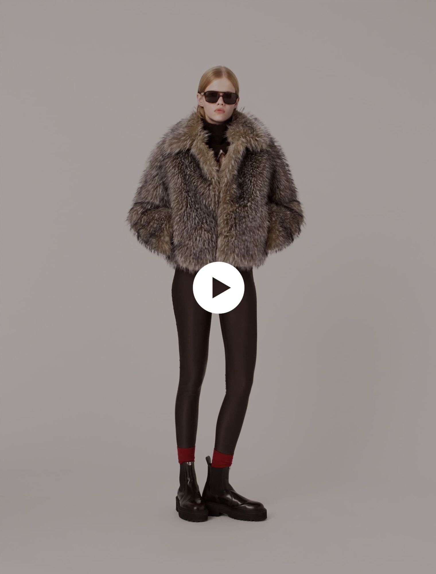 Short faux fur coat