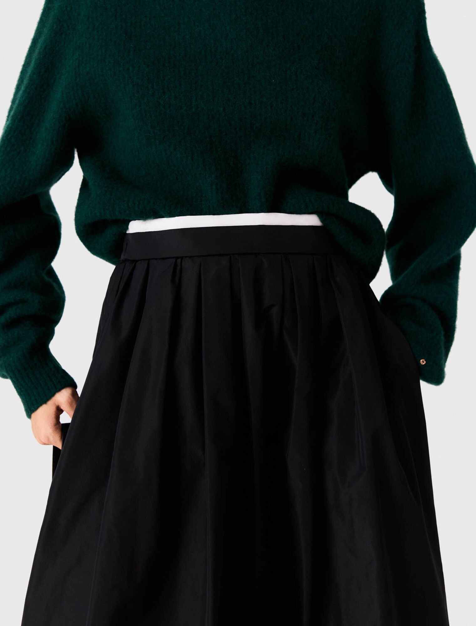 Jupe longue avec taille contrast&eacute;e