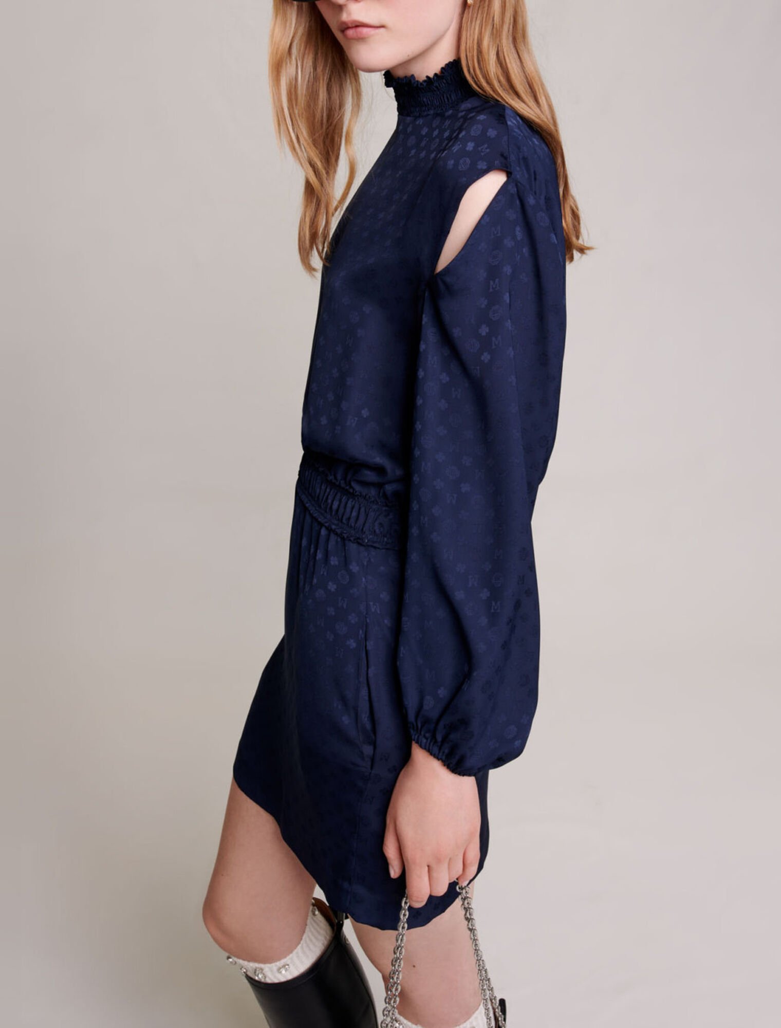 Robe courte en tweed