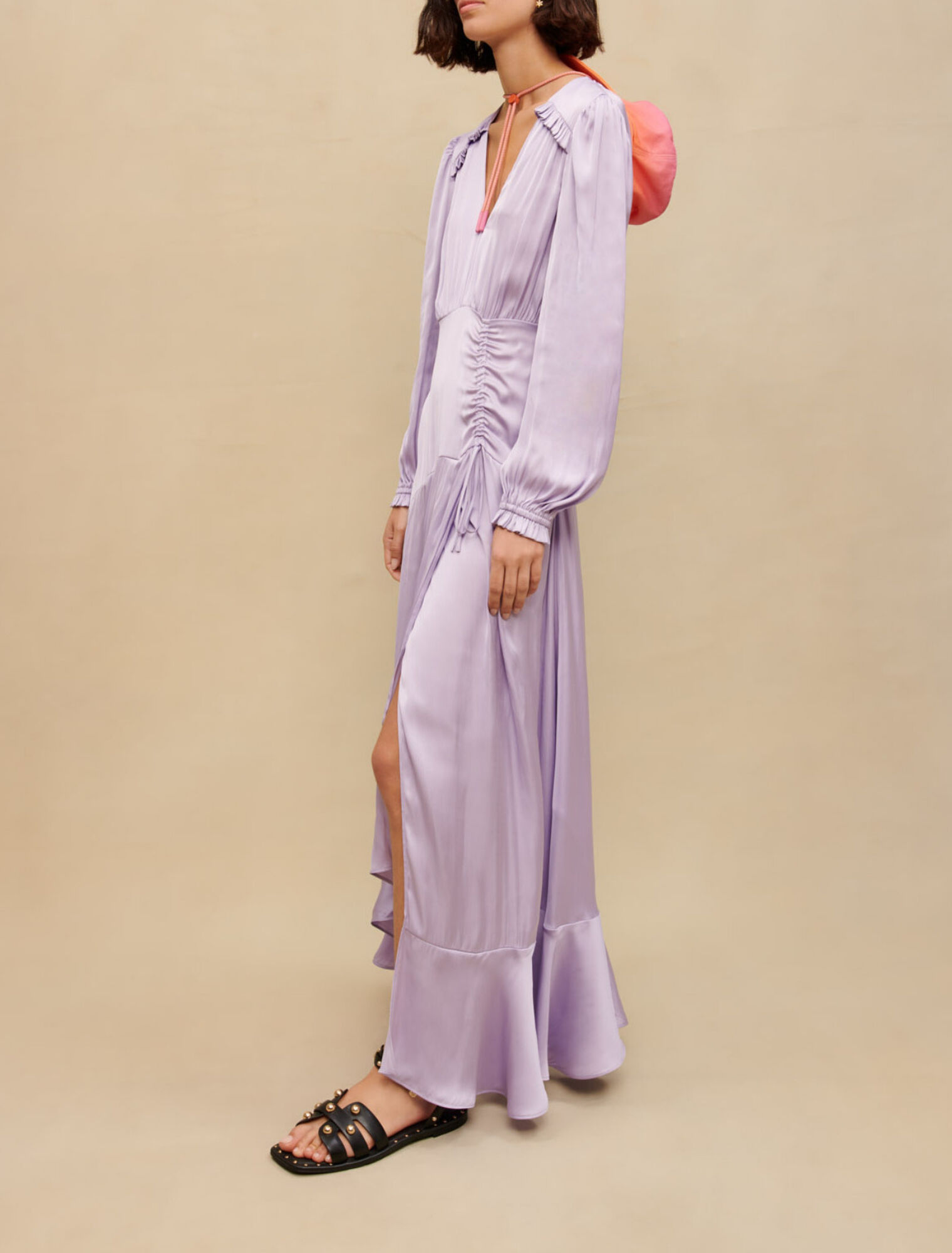 Long fluid satiny dress