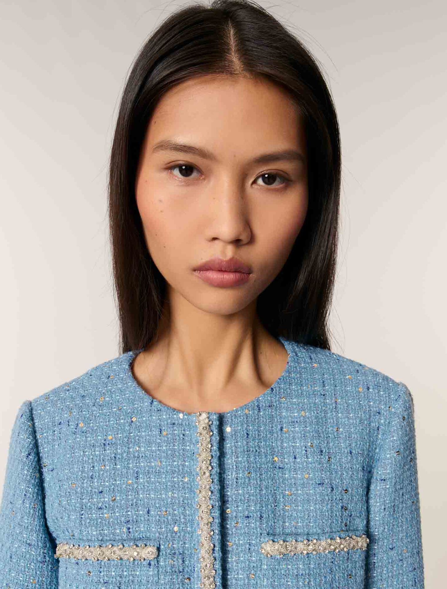Veste courte en tweed à sequins