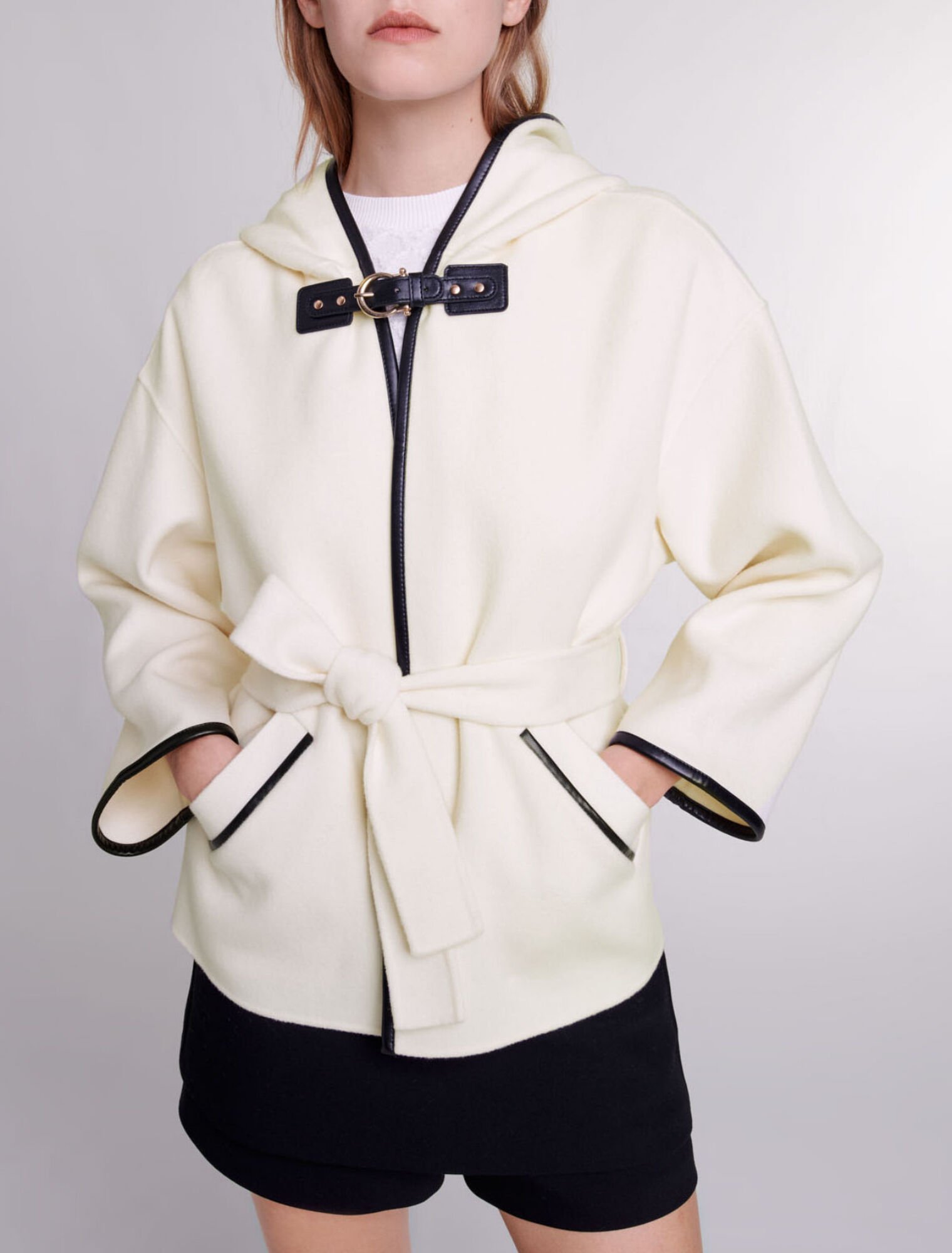 Manteau effet cape en laine
