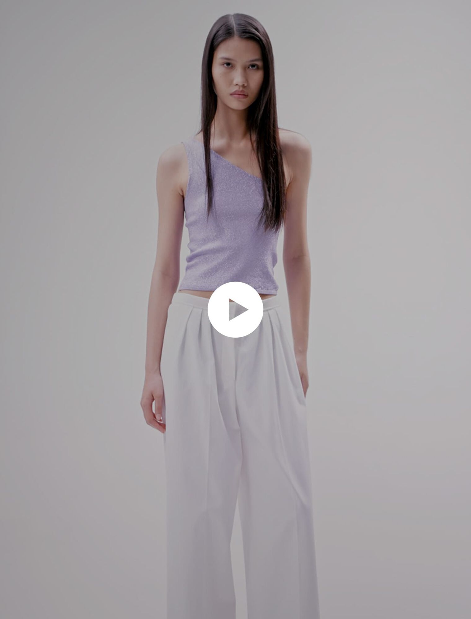 Wide-leg trousers