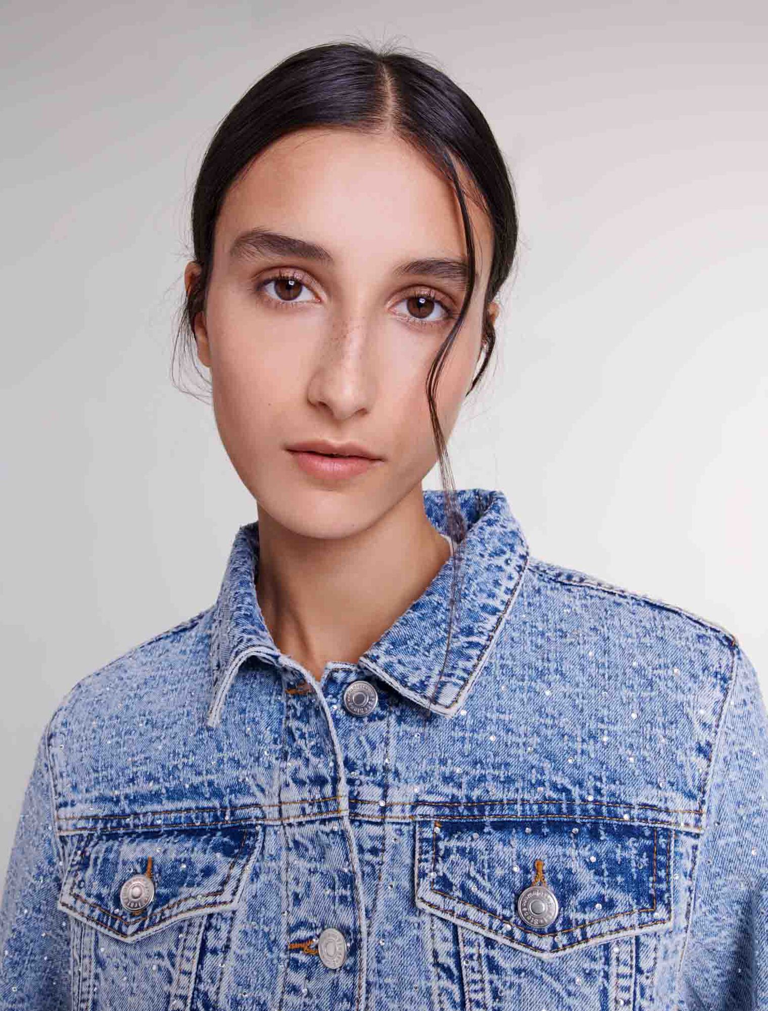Cropped denim jacket