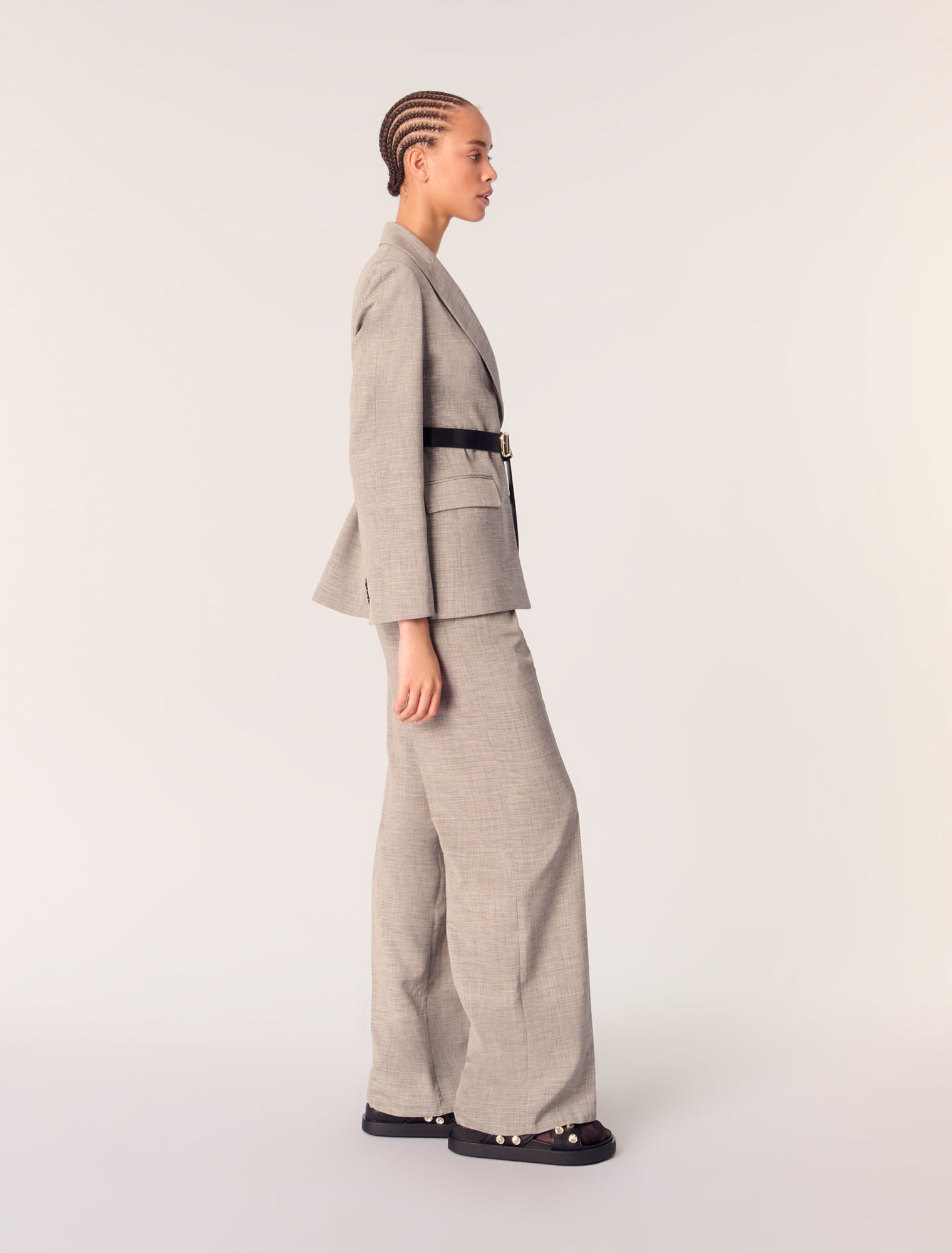 Veste tailleur avec ceinture